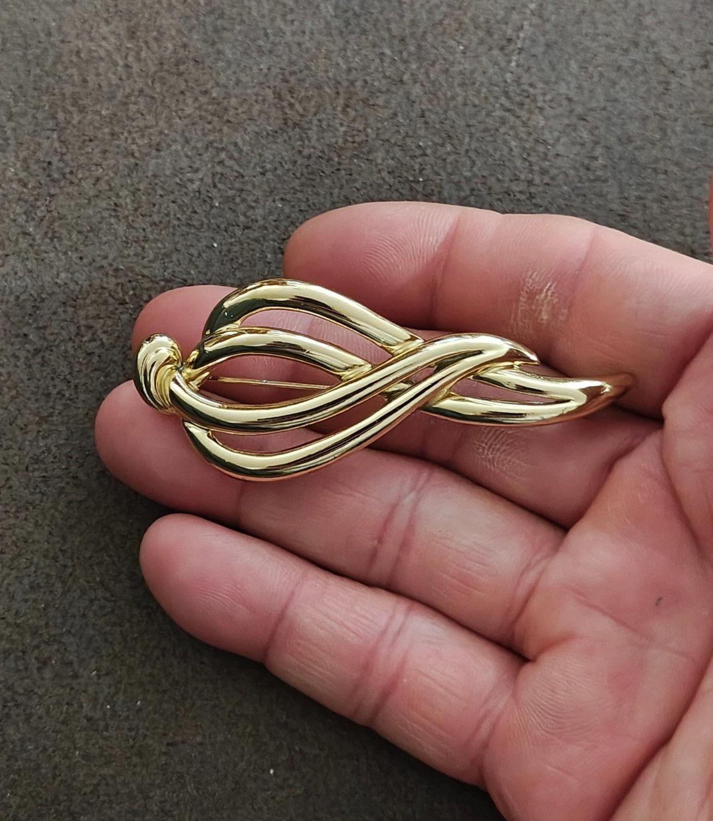 1980s Danecraft Gold Tone Abstract Modernist Brooch