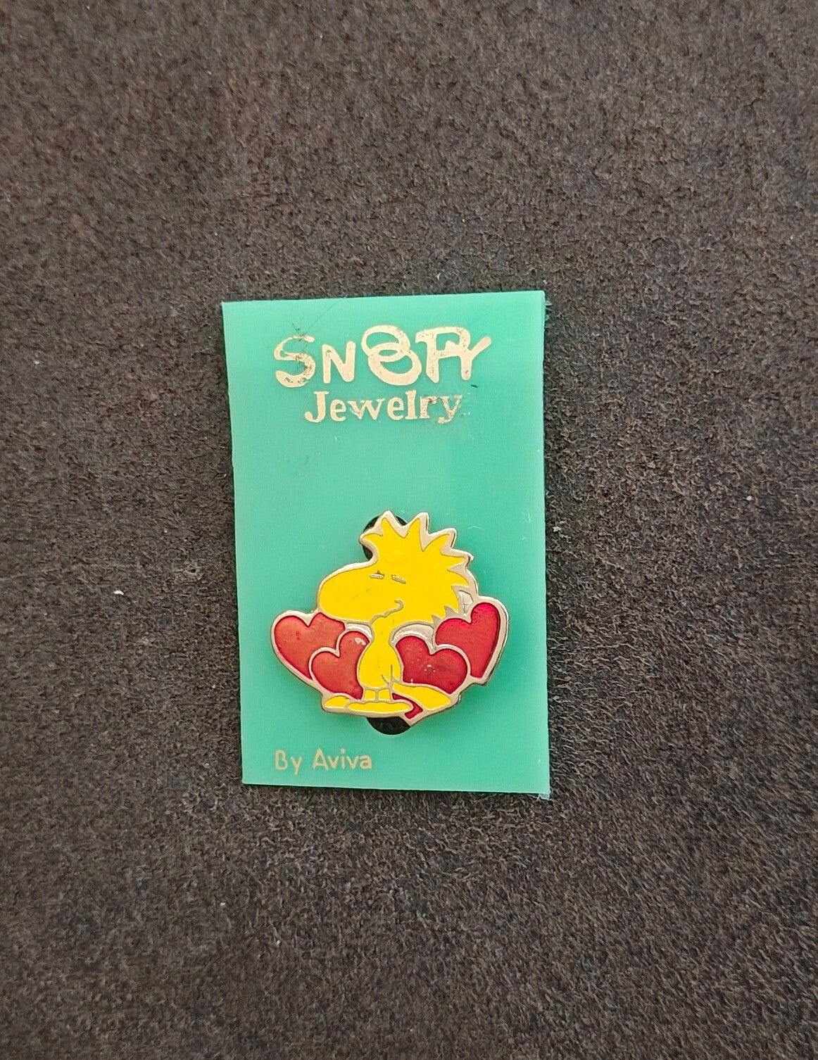 1970s/80s Aviva Peanuts Woodstock With Red Hearts Cloisonné Enamel Pin On Card