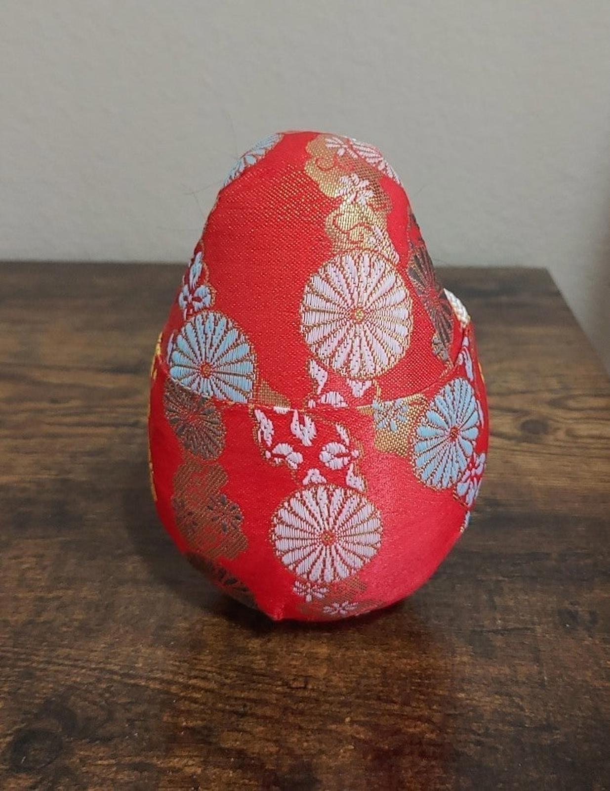 1980's Vintage Japanese Traditional Hime Daruma Doll