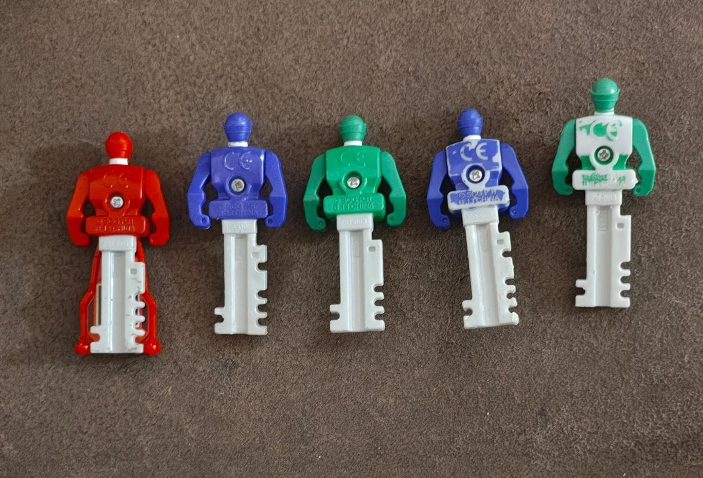 Cool Mini Power Rangers Super Megaforce Ranger Keys