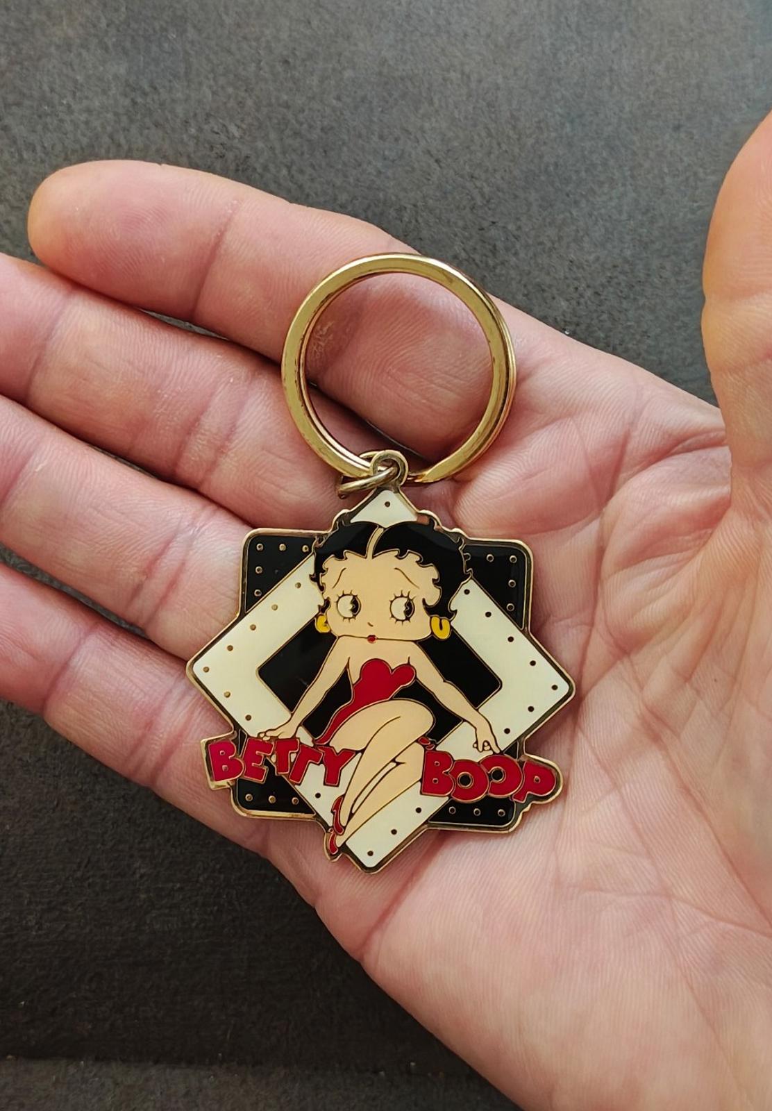 1990s Vintage Betty Boop Gold Tone Enamel Keychain