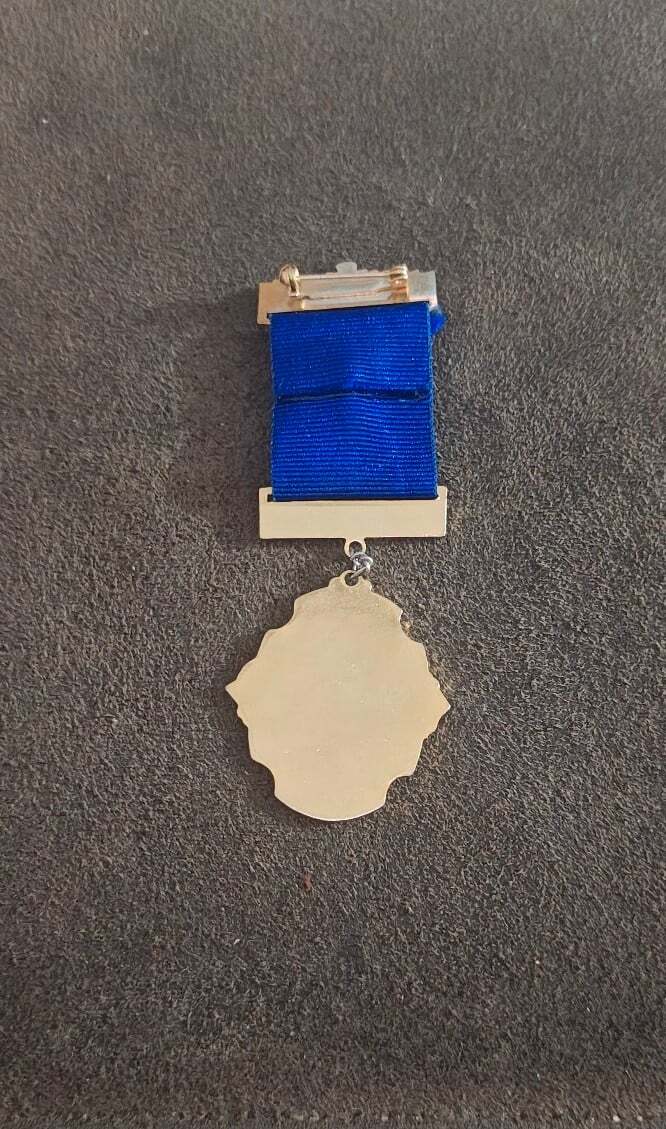 1996 Robert Burns Bicentenary Commemorative Medal Ribbon Badge Pin