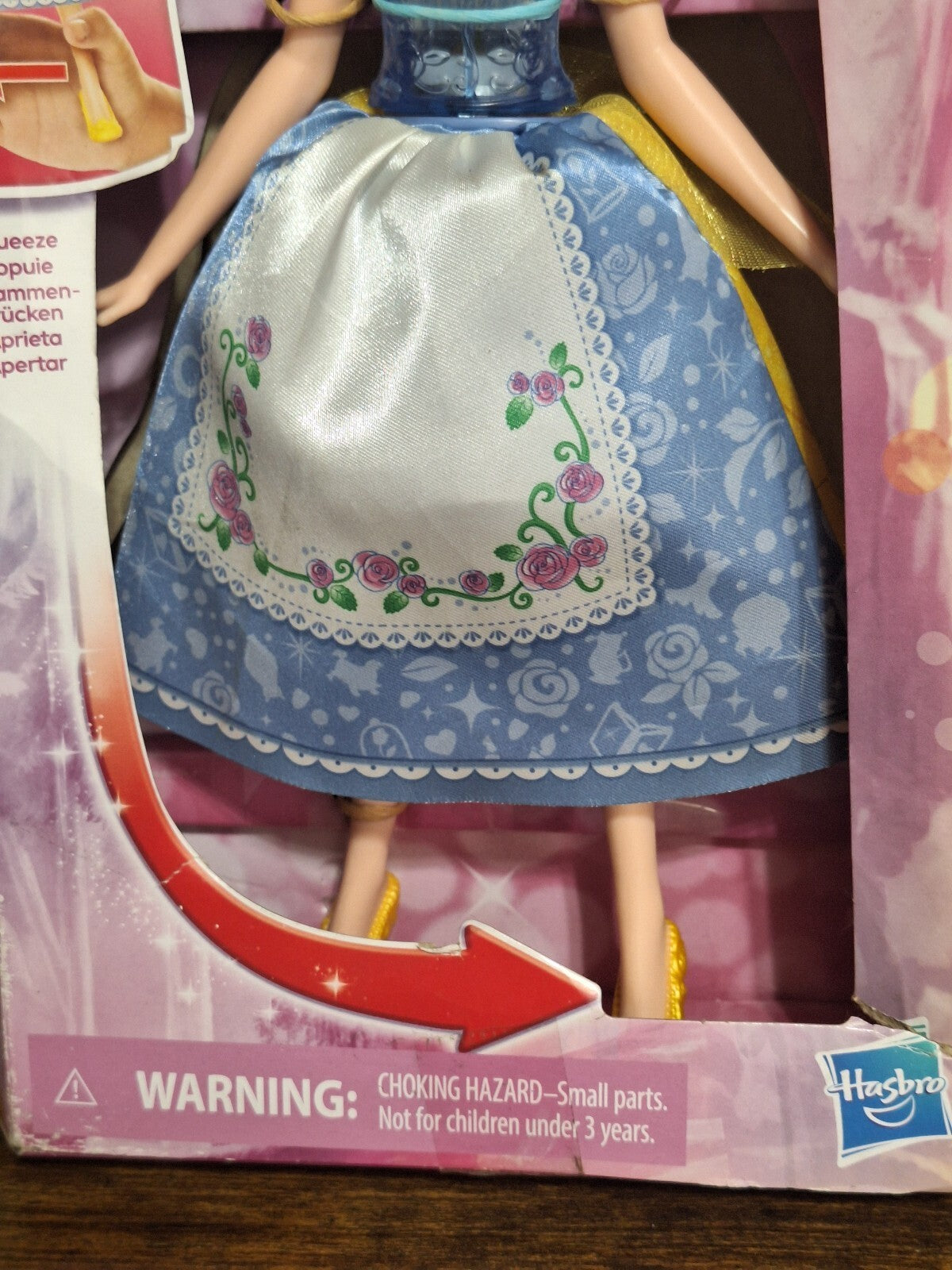 Disney Princess Spin and Switch Belle Quick Change Fashion Doll