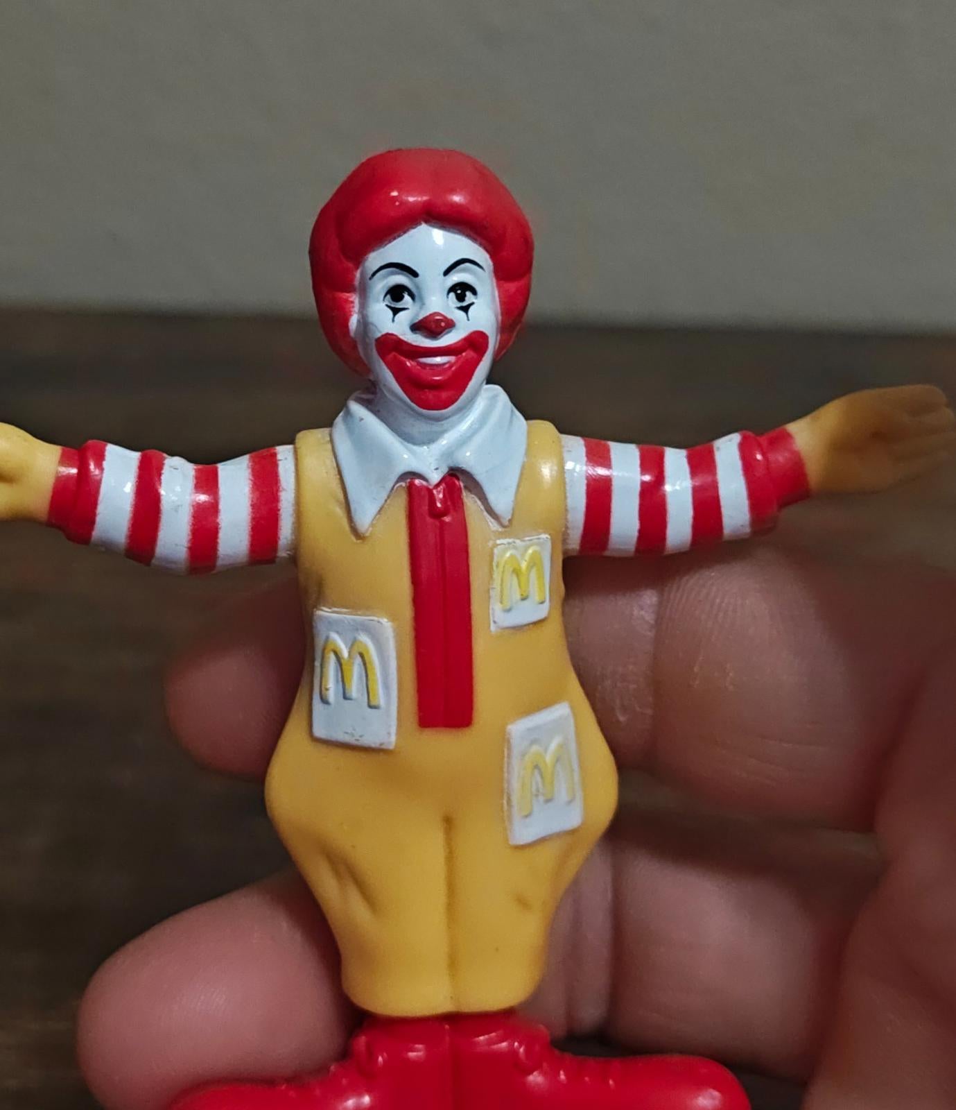 1995 Ronald McDonald Happy Meal Toy PVC Figurine