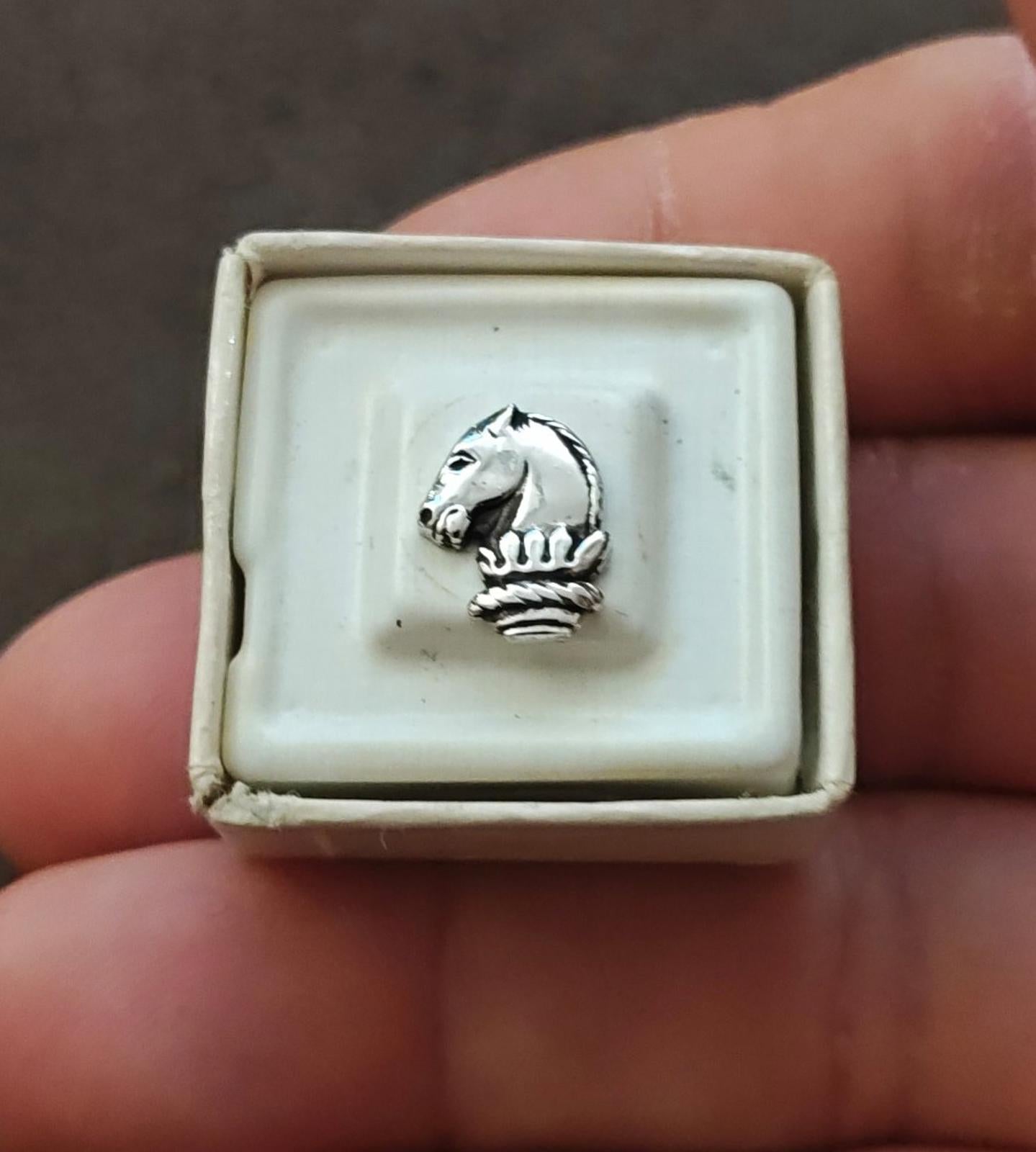 1960s Vintage Silver Tone Textured Horse Head Tie Tack Pin
