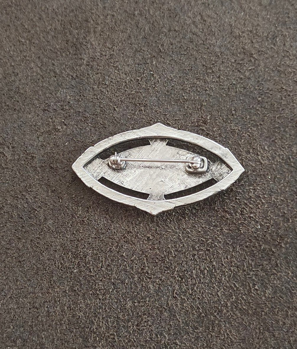 1980s Art Deco Style Marcasite & Mother of Pearl Silver Tone Brooch Pin