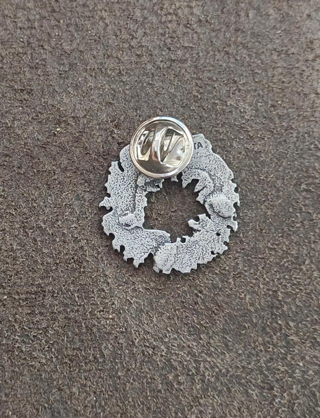 1980s Signed CTA Fine Pewter Christmas Wreath Pin