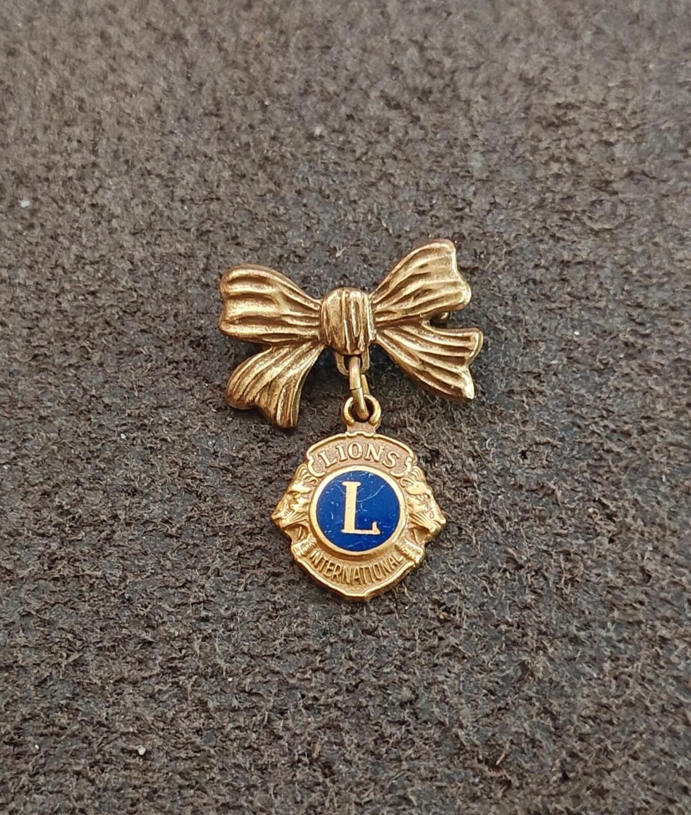 1950s Lions Clubs International Ladies Bow Knot Pin With Dangling Charm