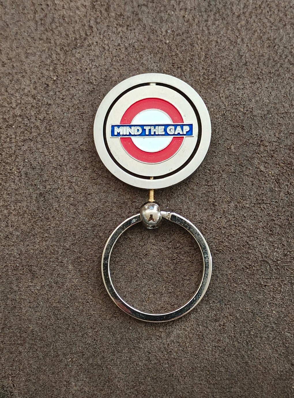 Silver Tone Mind The Gap London Underground Spinning Roundel Keychain