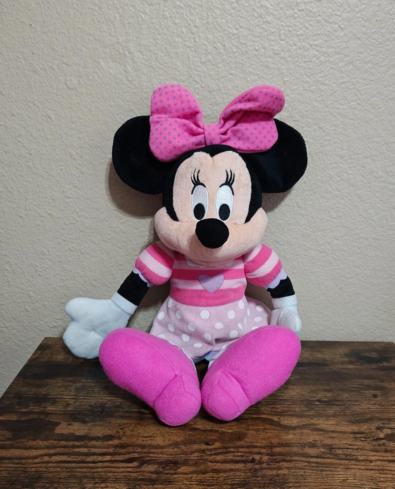 Just Play Disney Minnie Mouse 16" Plush