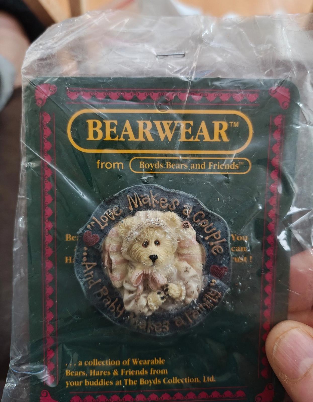 2000 Baby Bundles Bearwear Brooch From the Boyds Bears and Friends Collection