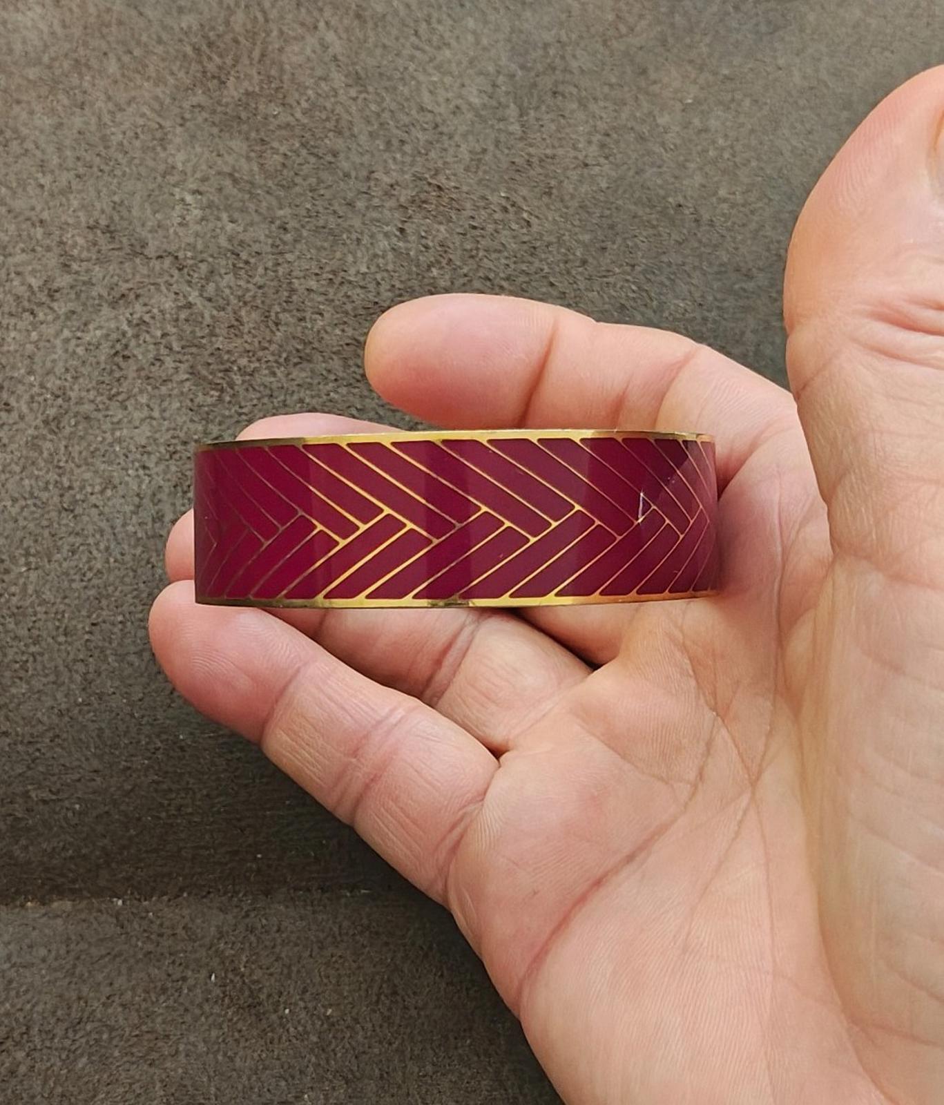1990s J.Crew Gold Plated With Burgundy Enamel Herringbone Bangle Bracelet