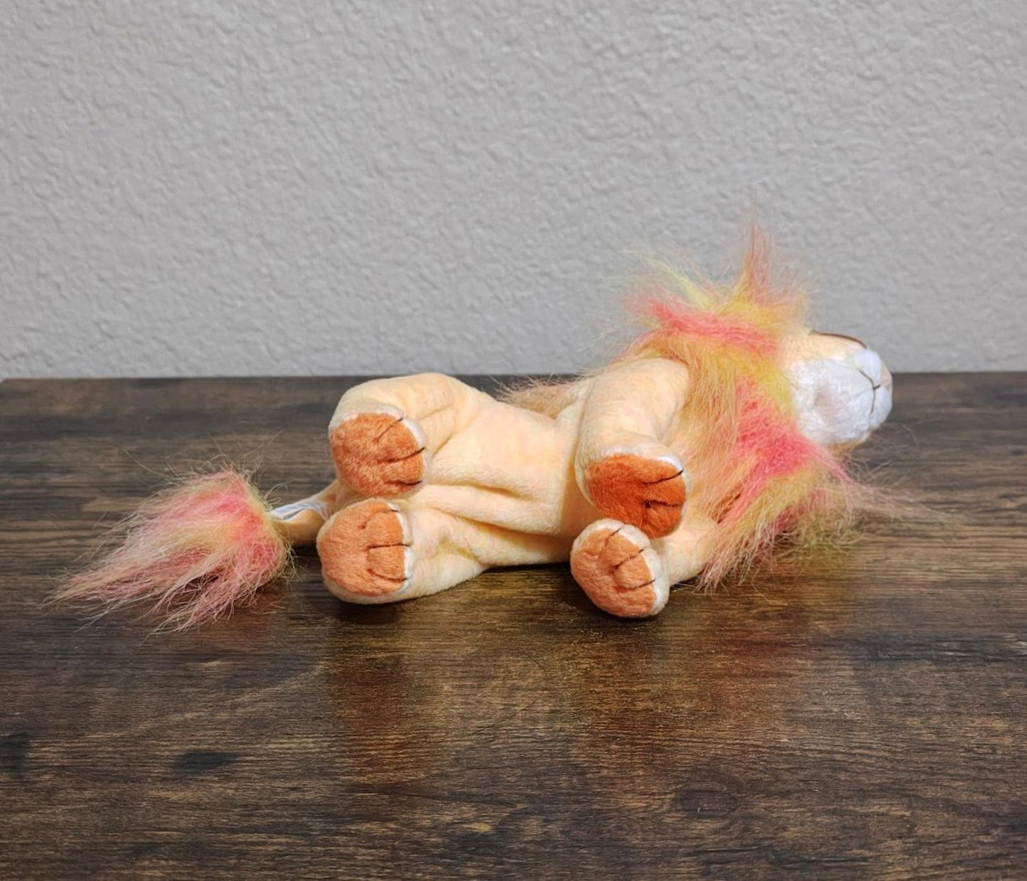 2000 Ty Beanie Baby "Bushy" The Lion Beanbag Plush