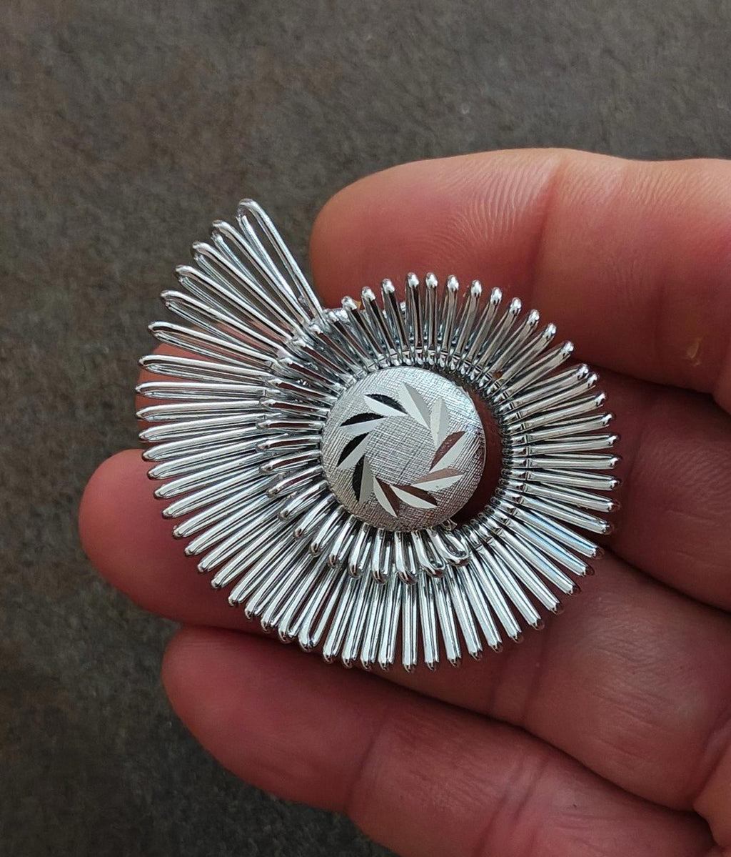 1960's Silver Tone Spiral Scarf Clip