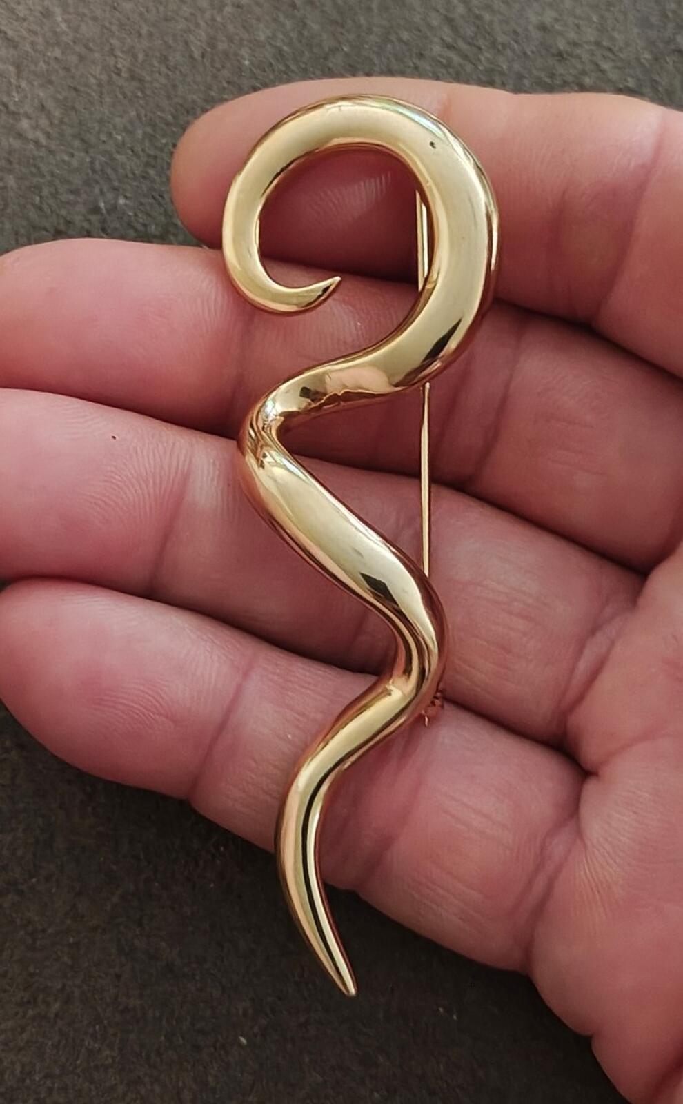 1980s Abstract Corkscrew Swirl Brooch