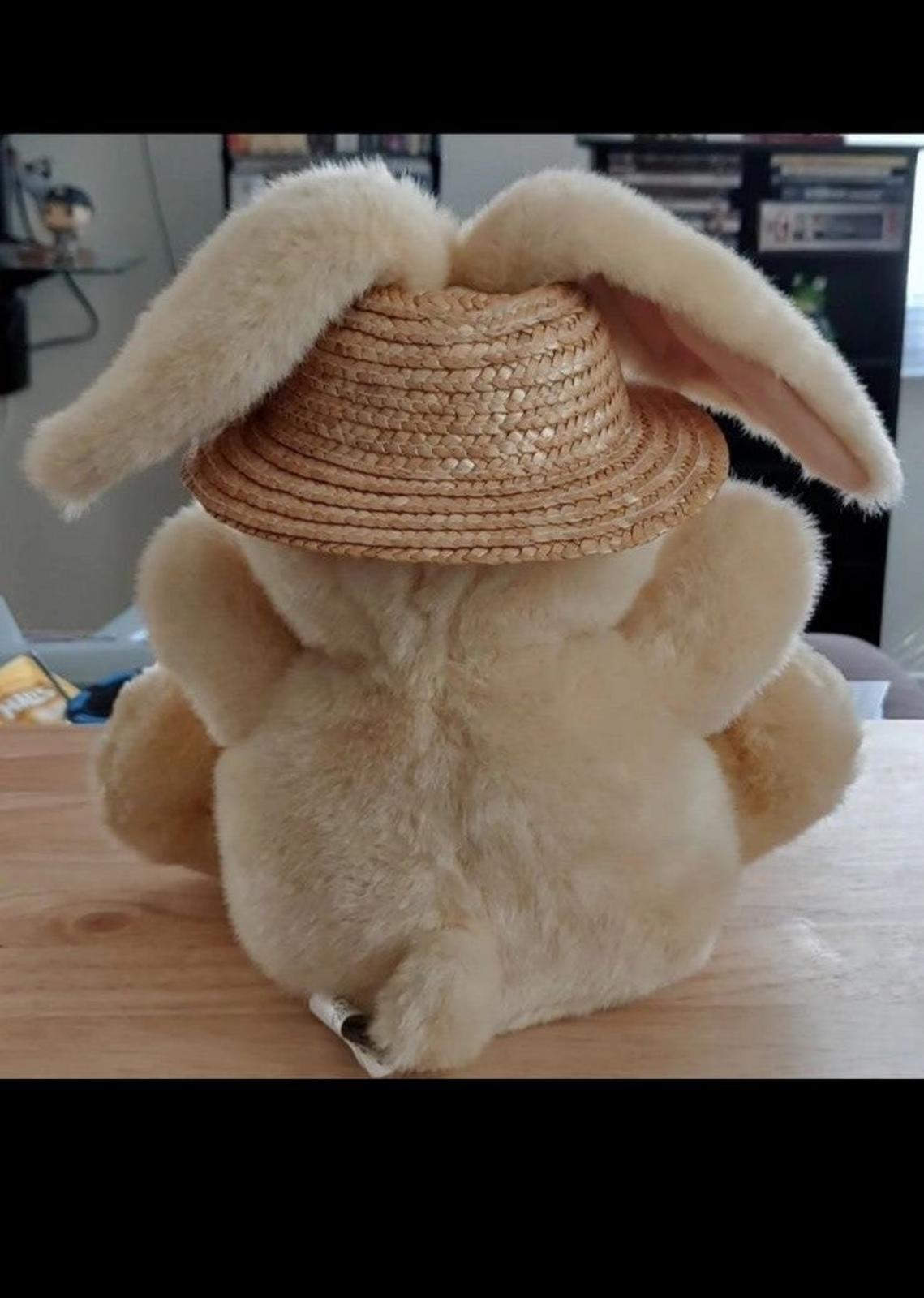 1996 Fiesta Toy Easter Bunny Plush