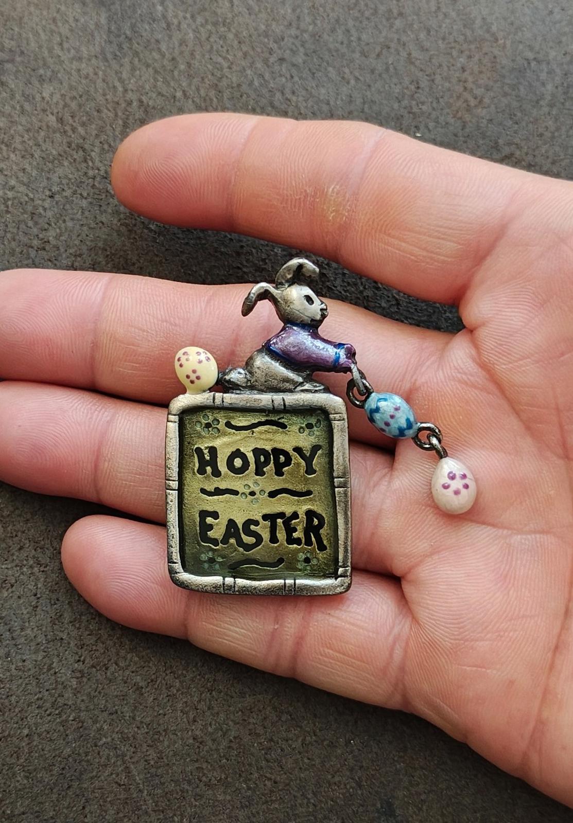 1980s Signed Tanya Creations (TC) "Hoppy Easter" Pewter Brooch Pin