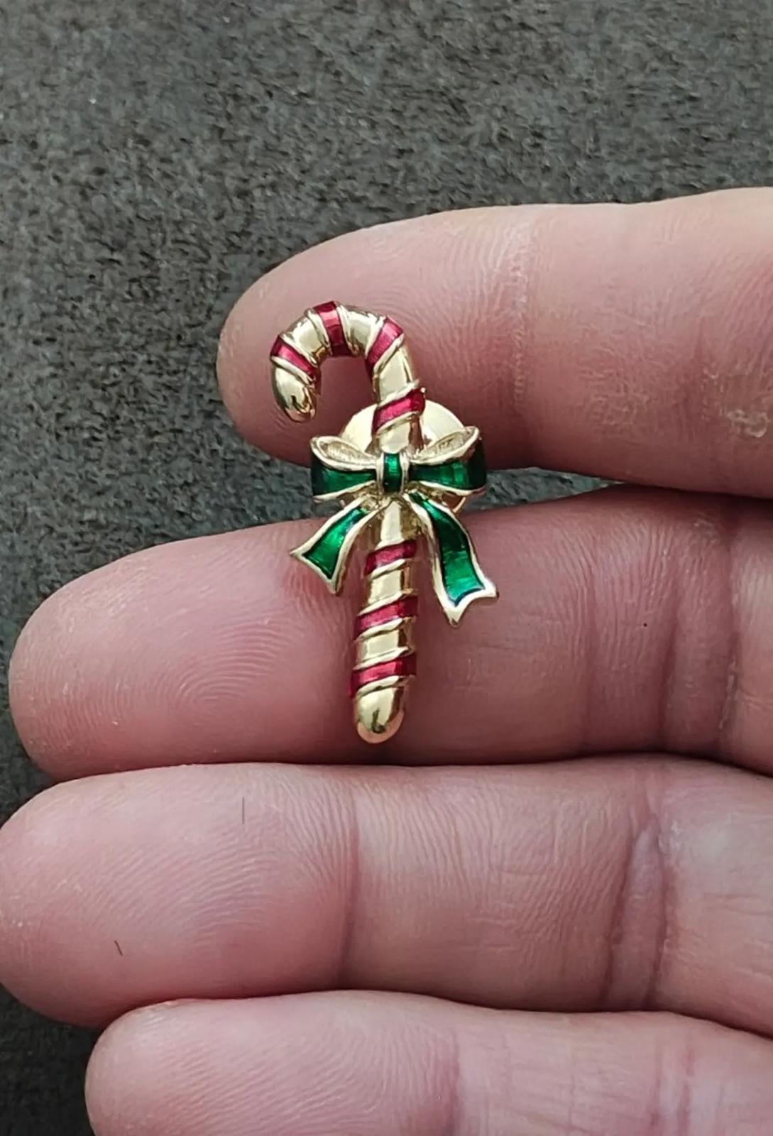 1980s Vintage Avon Candy Cane Gold Tone Enamel Pin