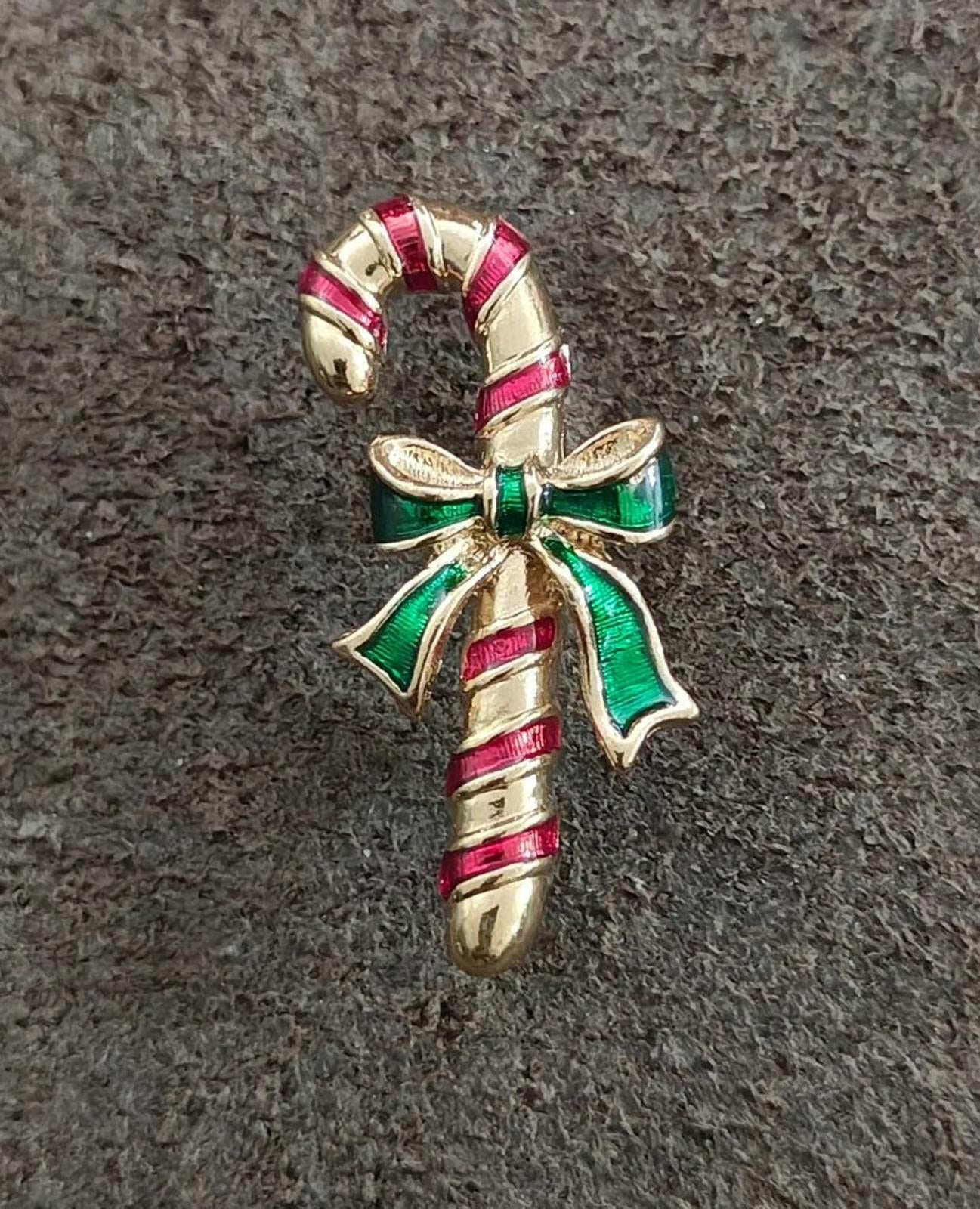 1980s Vintage Avon Candy Cane Gold Tone Enamel Pin