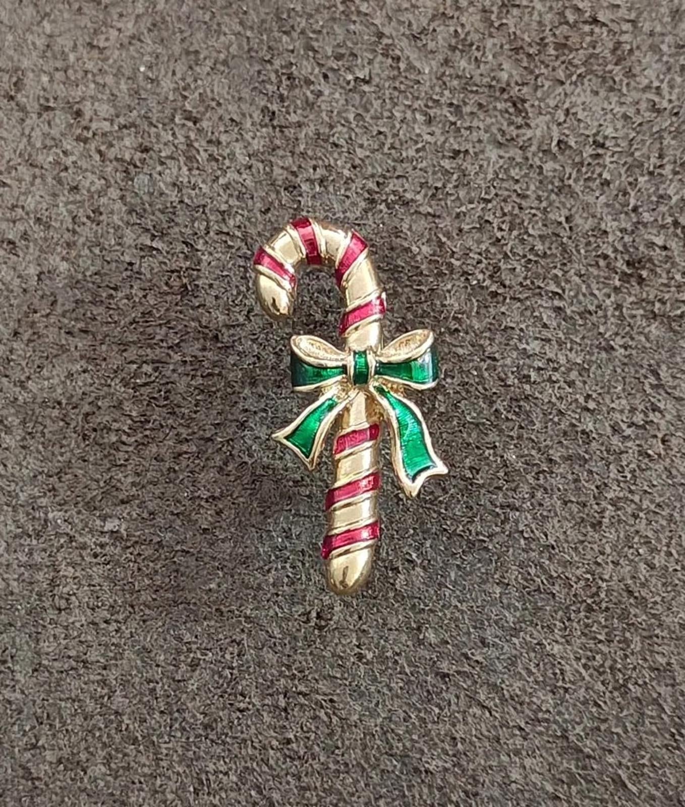 1980s Vintage Avon Candy Cane Gold Tone Enamel Pin