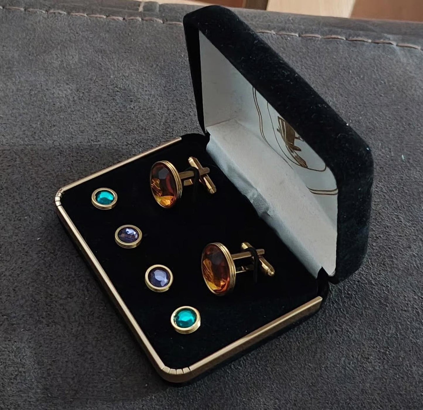 1960/70’s Raffles Cufflinks & shirt studs set Gold Tone with faceted colored stones