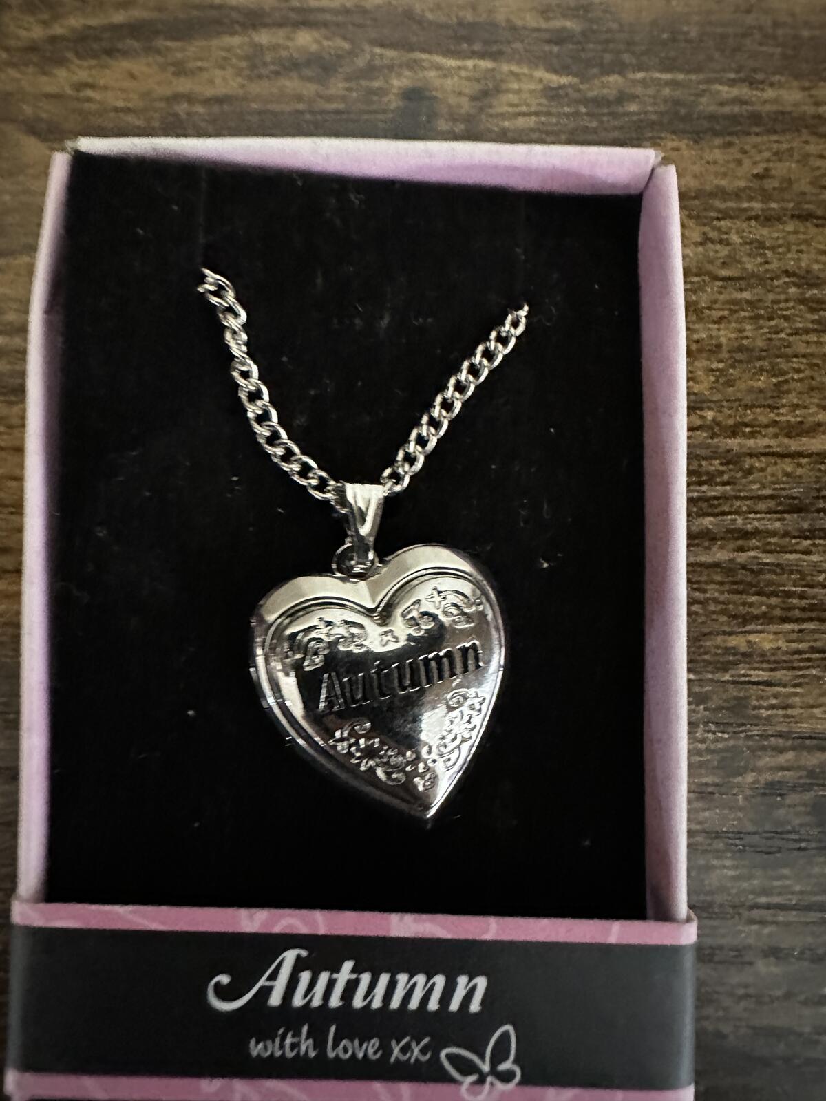 Love Lockets Silver tone Engraved Autumn Necklace