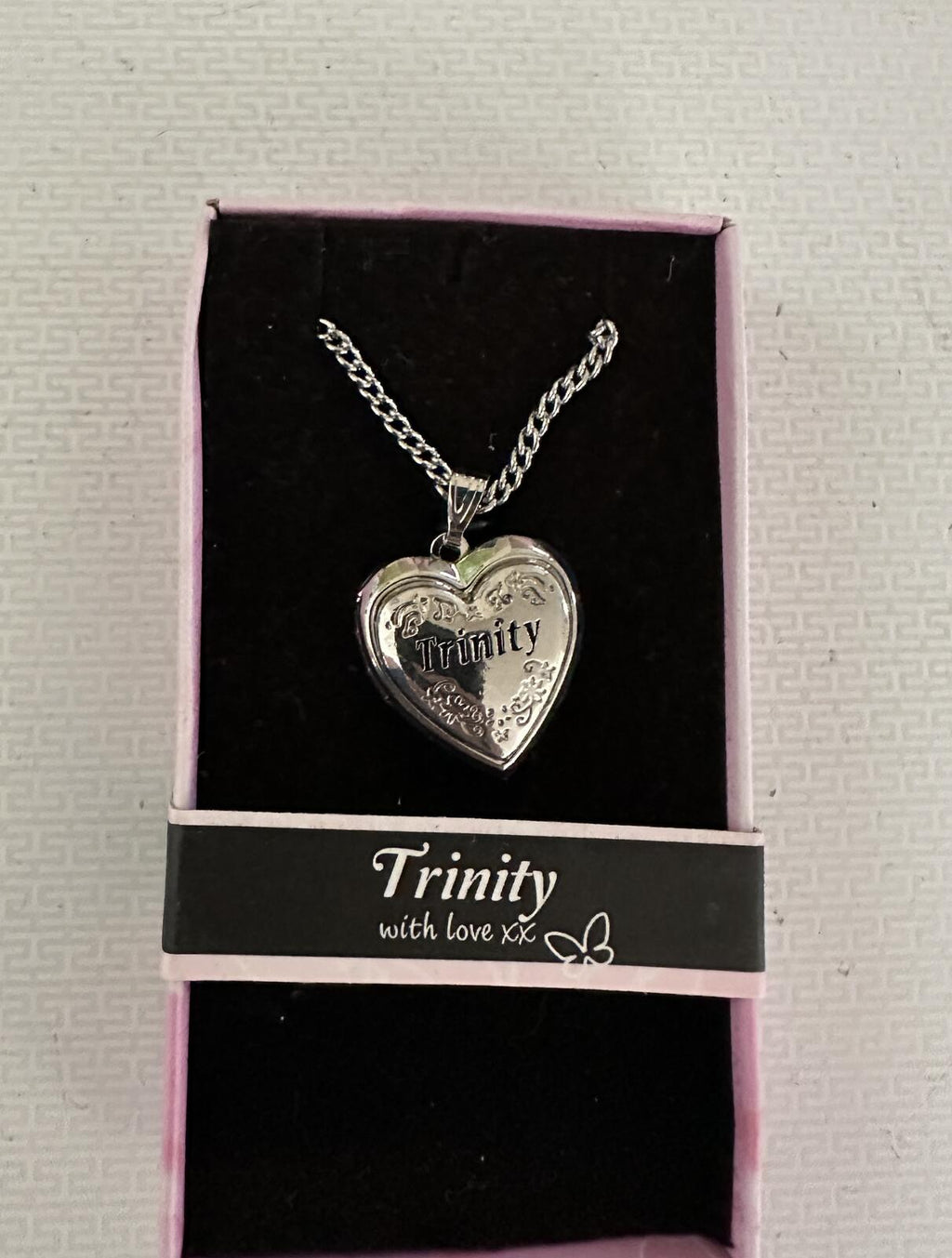 Silver tone Trinity necklace in gift box with engraved heart pendant