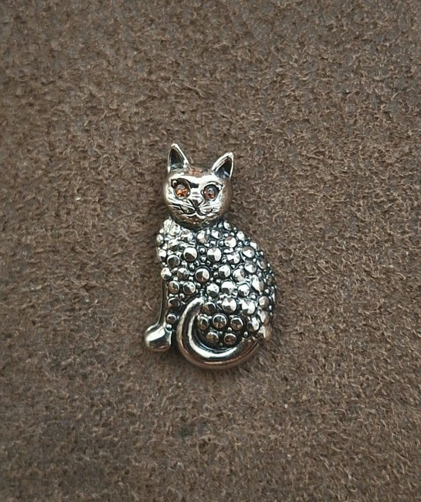 1980’s Avon Marcasite Cat Pin with Amber Colored Rhinestone