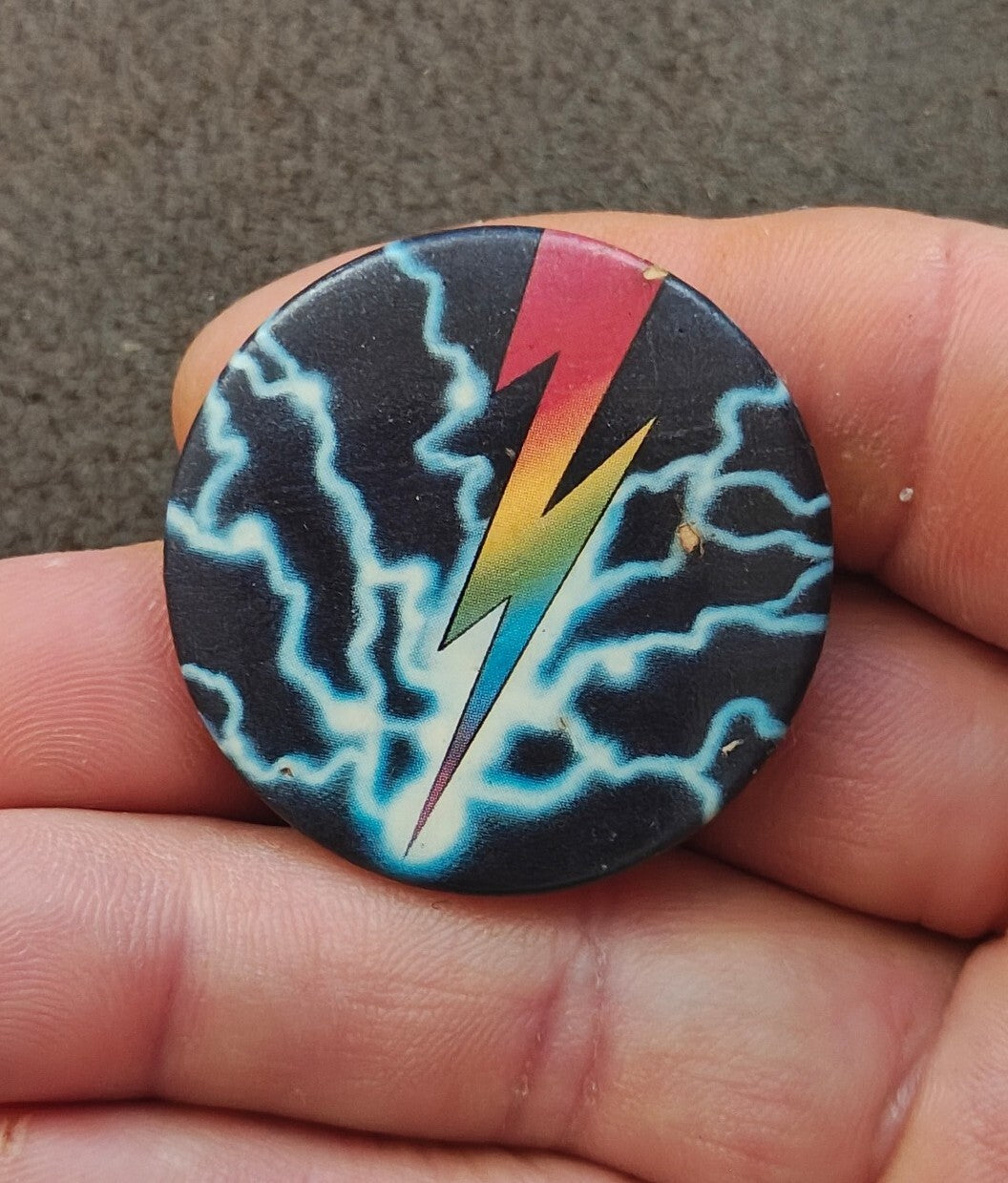 1982 Lightning Bolt Sky Entertainment EH Mason Pinback/Pinbutton