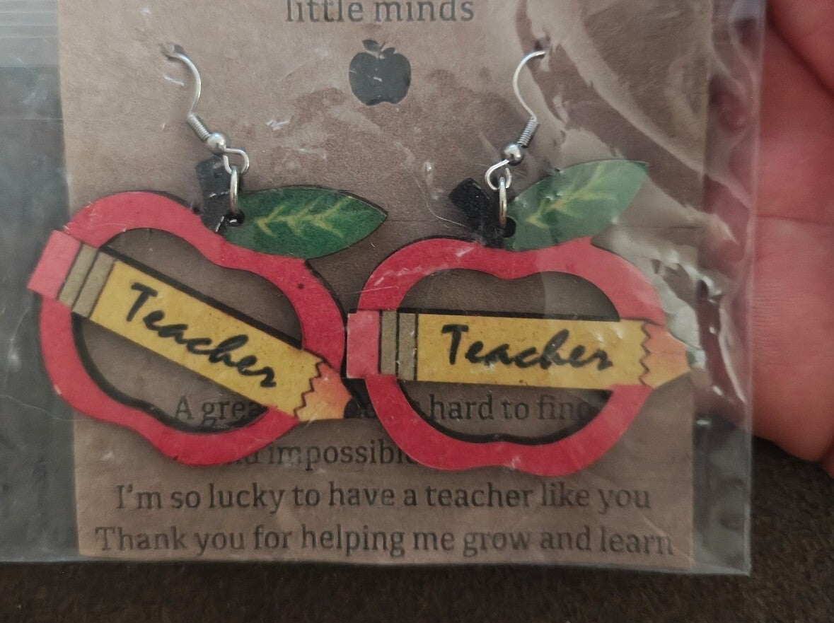 Lightweight Wooden Teacher Appreciation Dangle Earrings New
