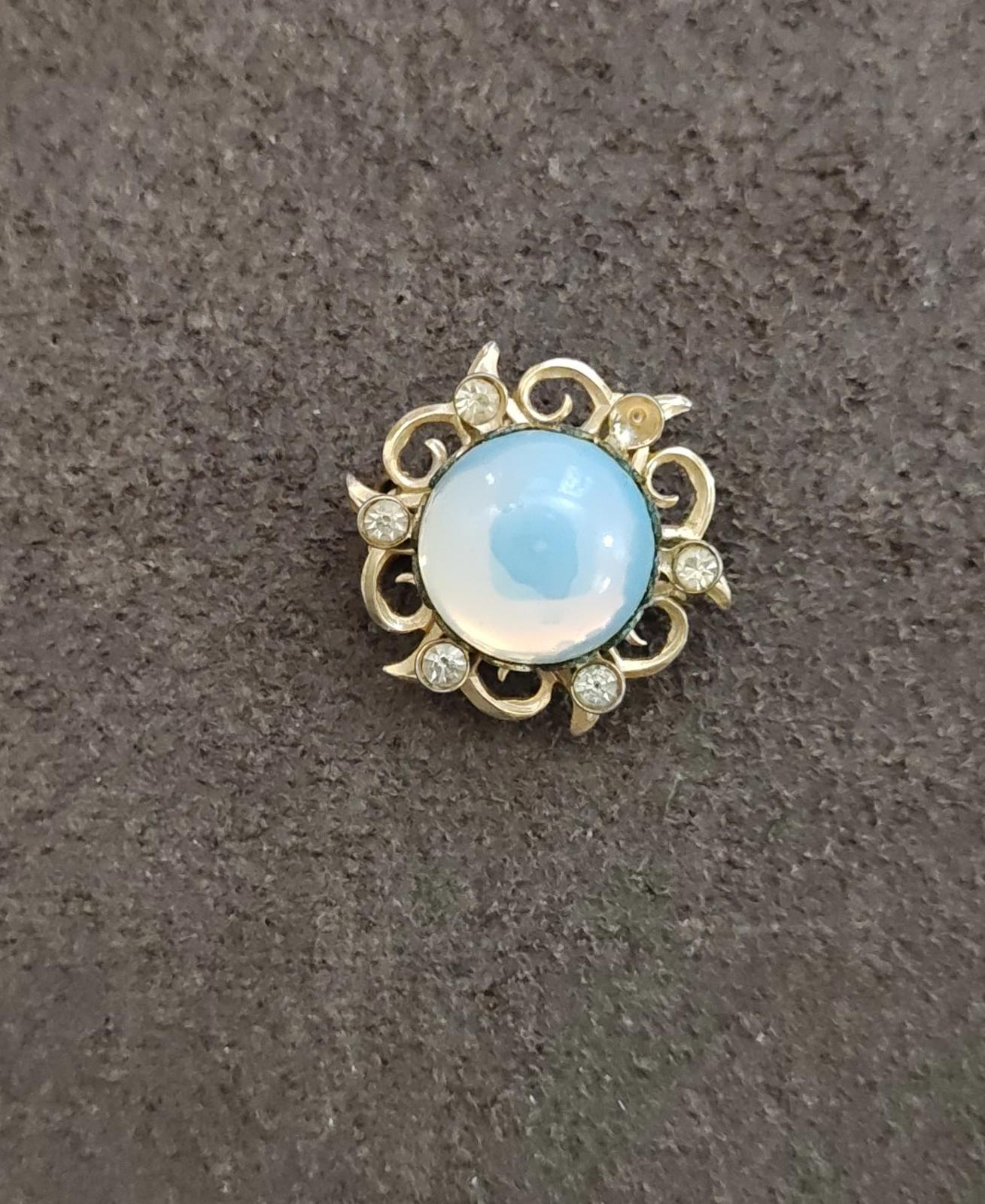 1960s Gold Tone Moonglow Cabochon With Rhinestones Brooch