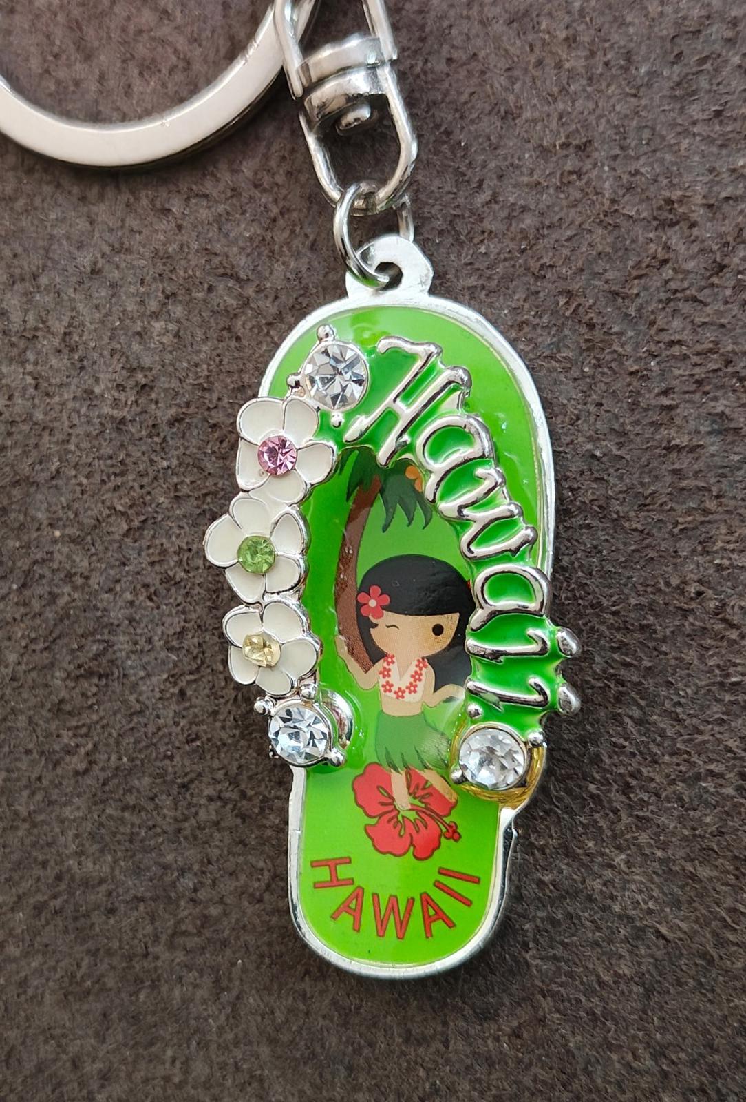 Hawaii Island Green Flower Sandal With Sparkling Rhinestones Bling Keychain