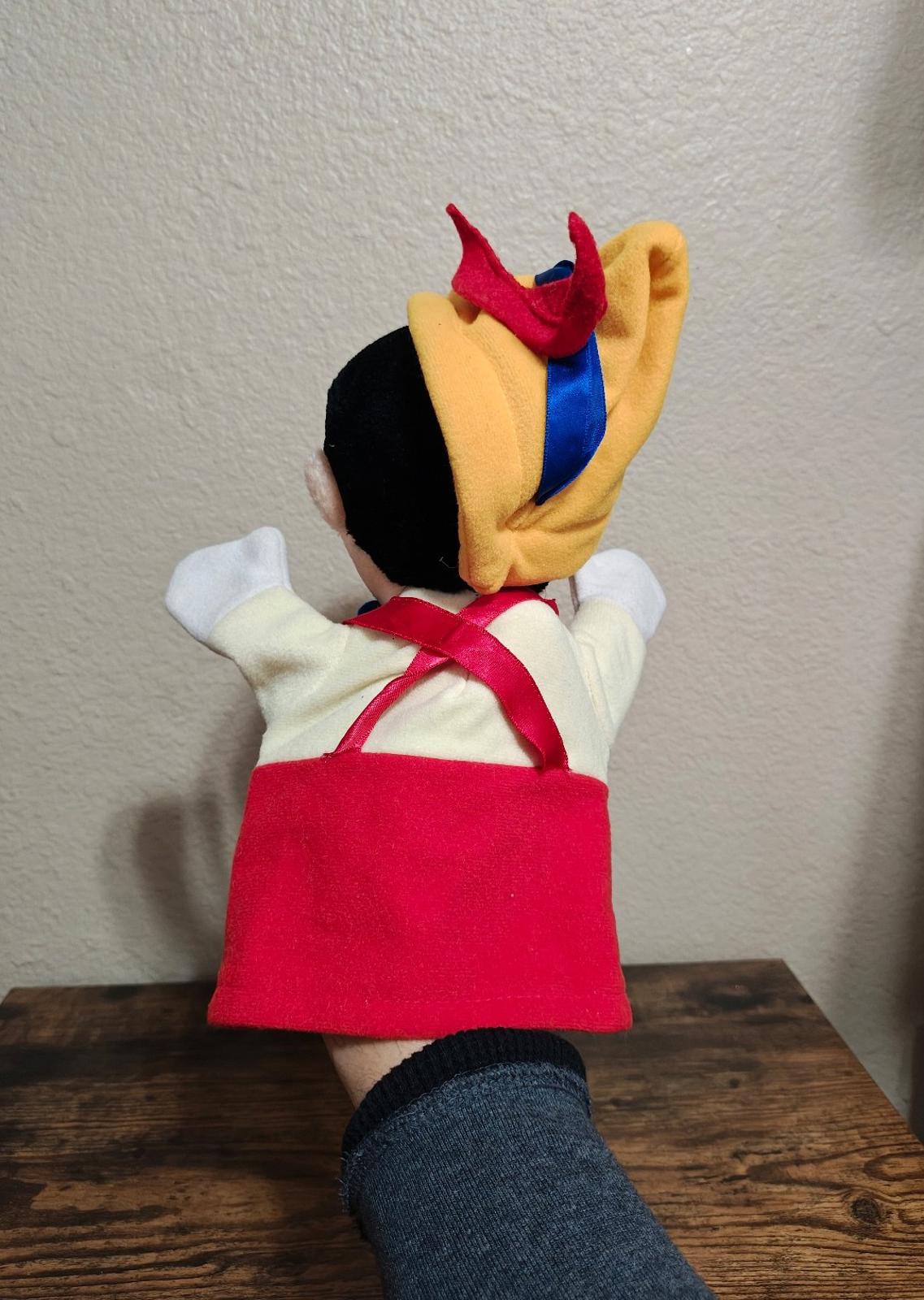 1980s Vintage Disney Pinocchio 12" Hand Puppet