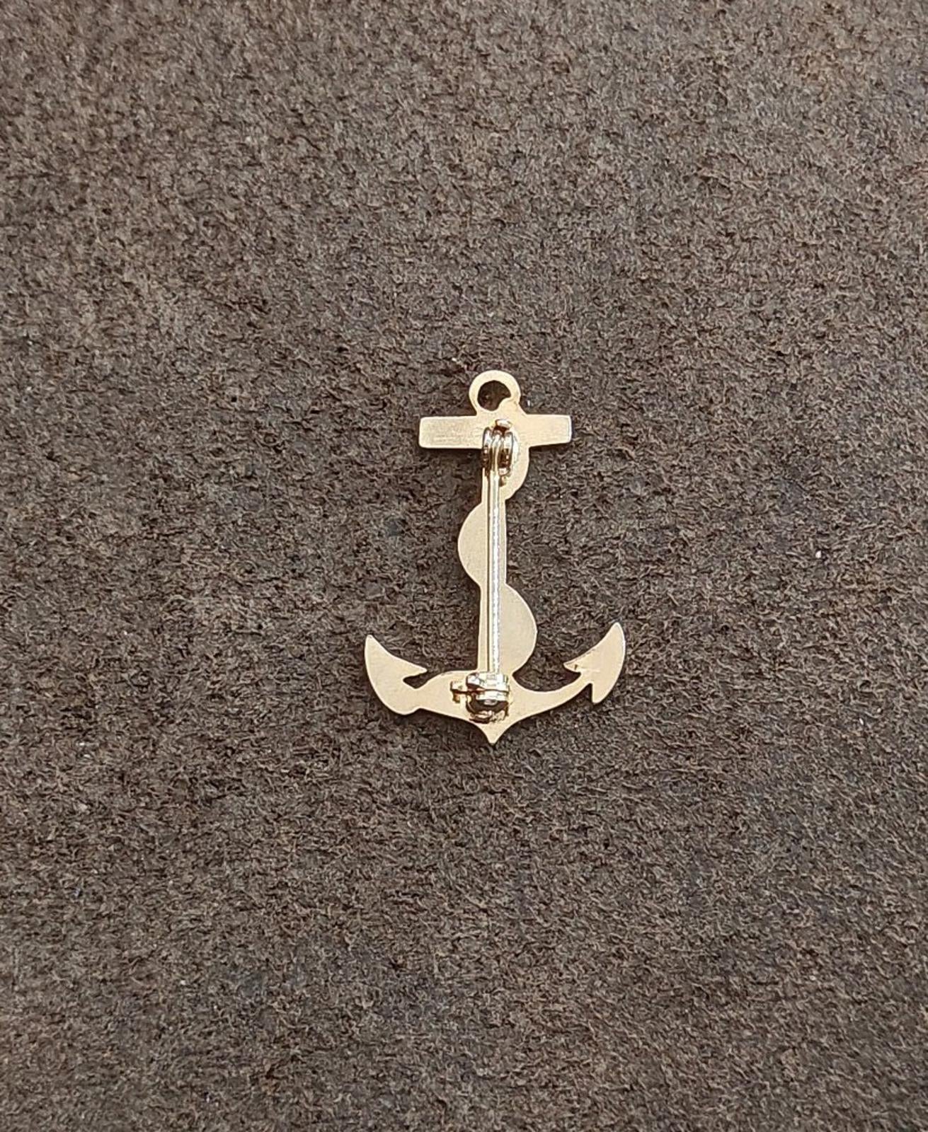 Gold Tone Anchor Pin & Pendant