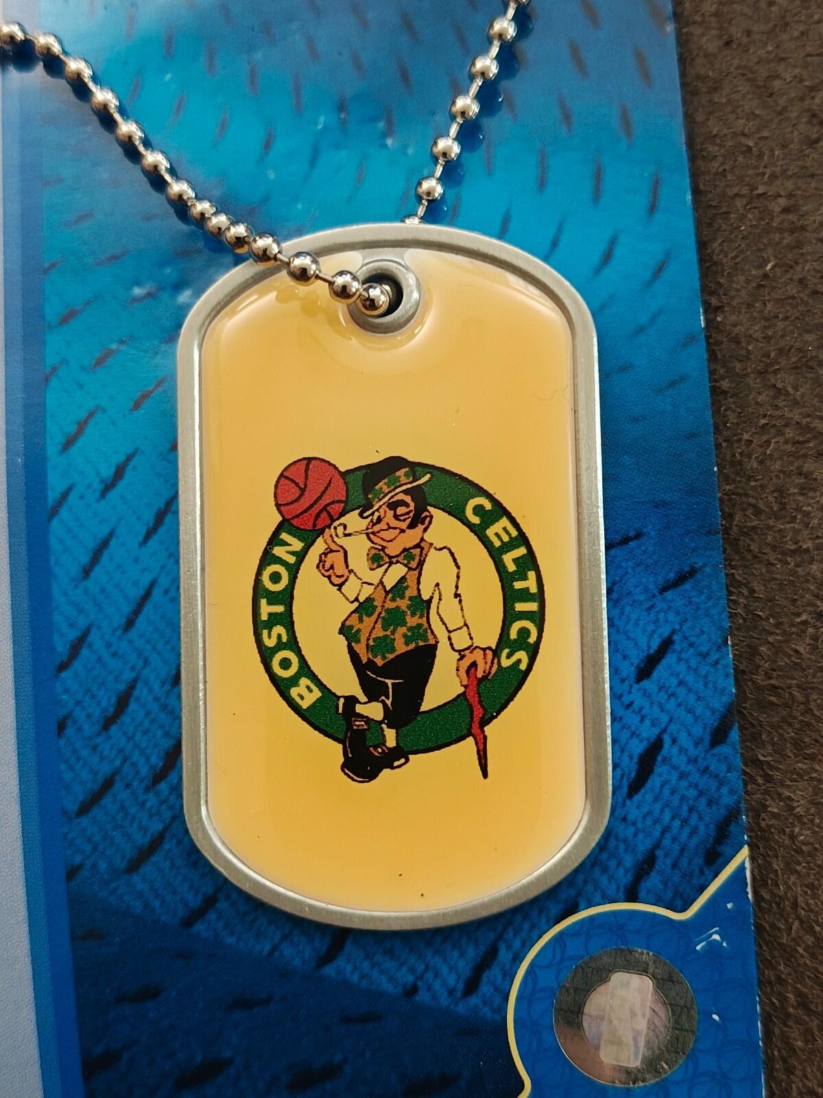 2004 Officially Licensed NBA Boston Celtics Silver Tone Enamel Dog Tag Necklace.
