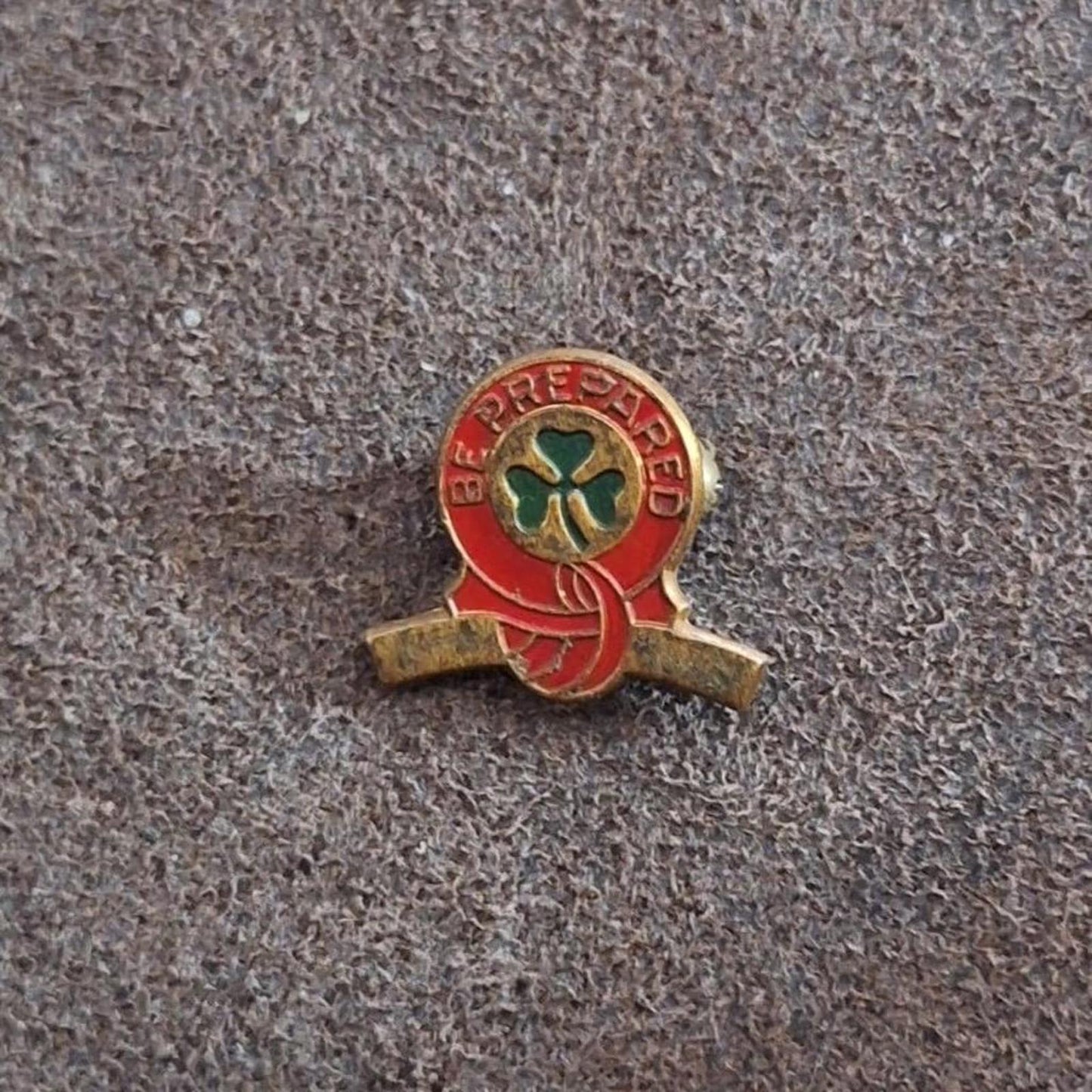 1940s Girl Scout BE PREPARED First Class Curved Bar Pin