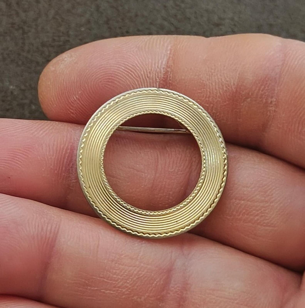 1950s/60s Gold Tone Textured Circle Brooch