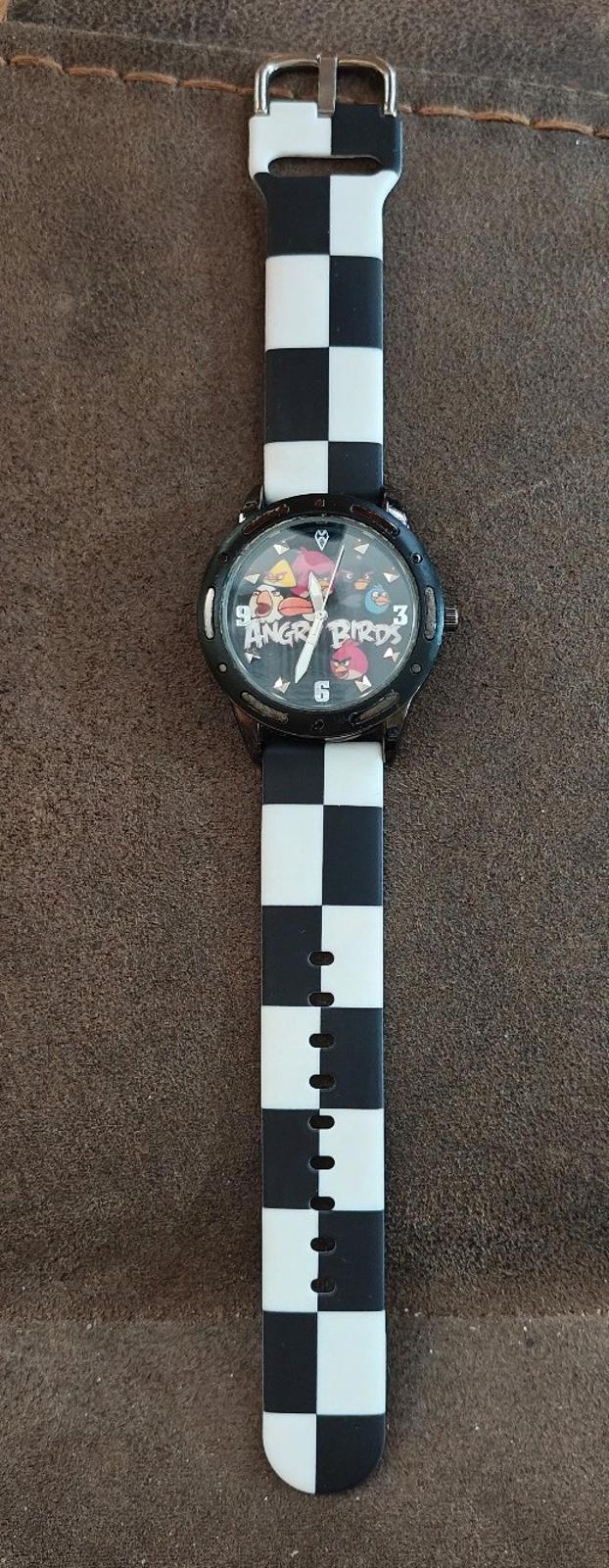 Cool Angry Birds Silver Tone With Black & White Checkered Silicone Band Watch.