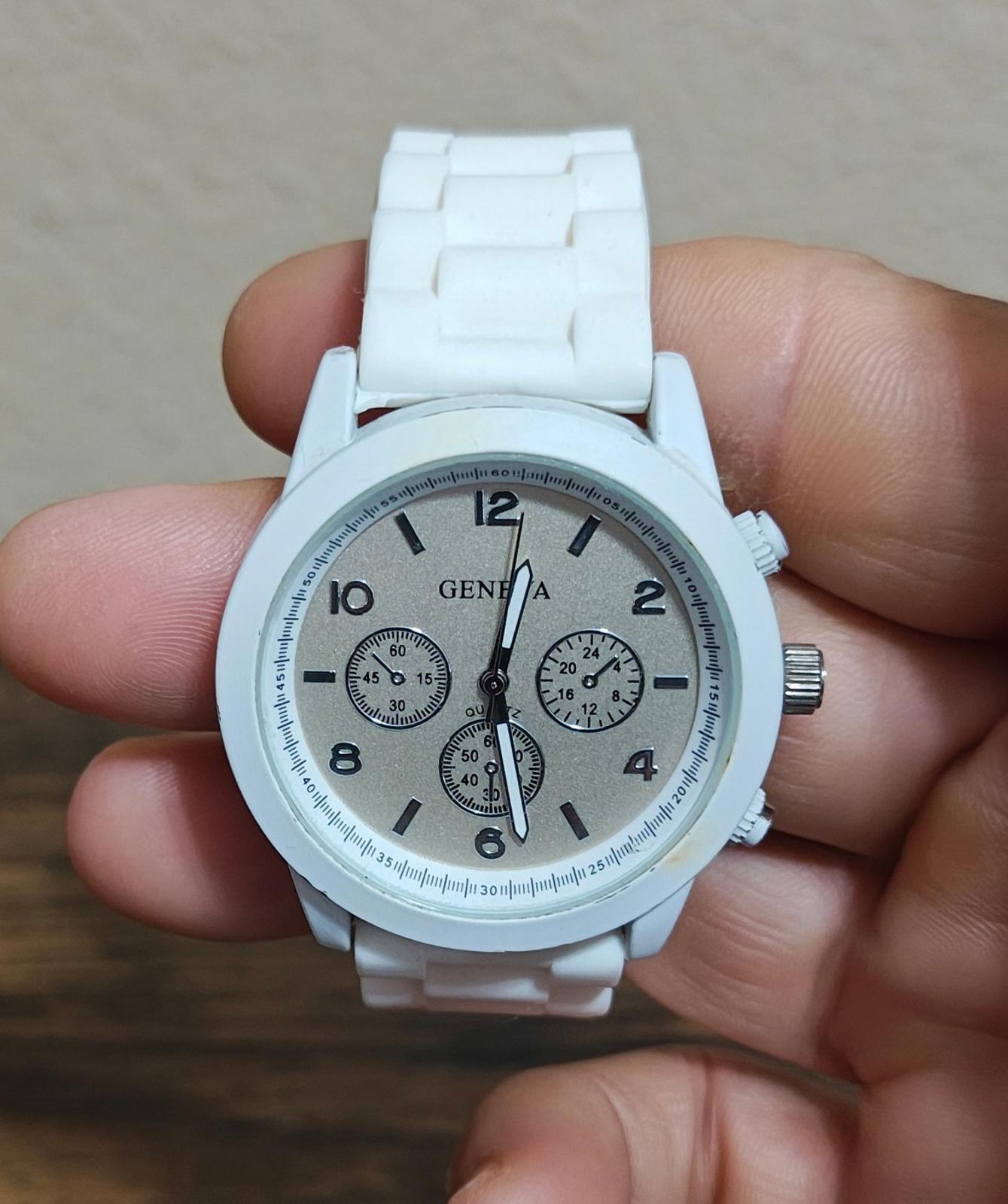 Geneva Beige Dial White Rim Silicone Band Women's Quartz Watch
