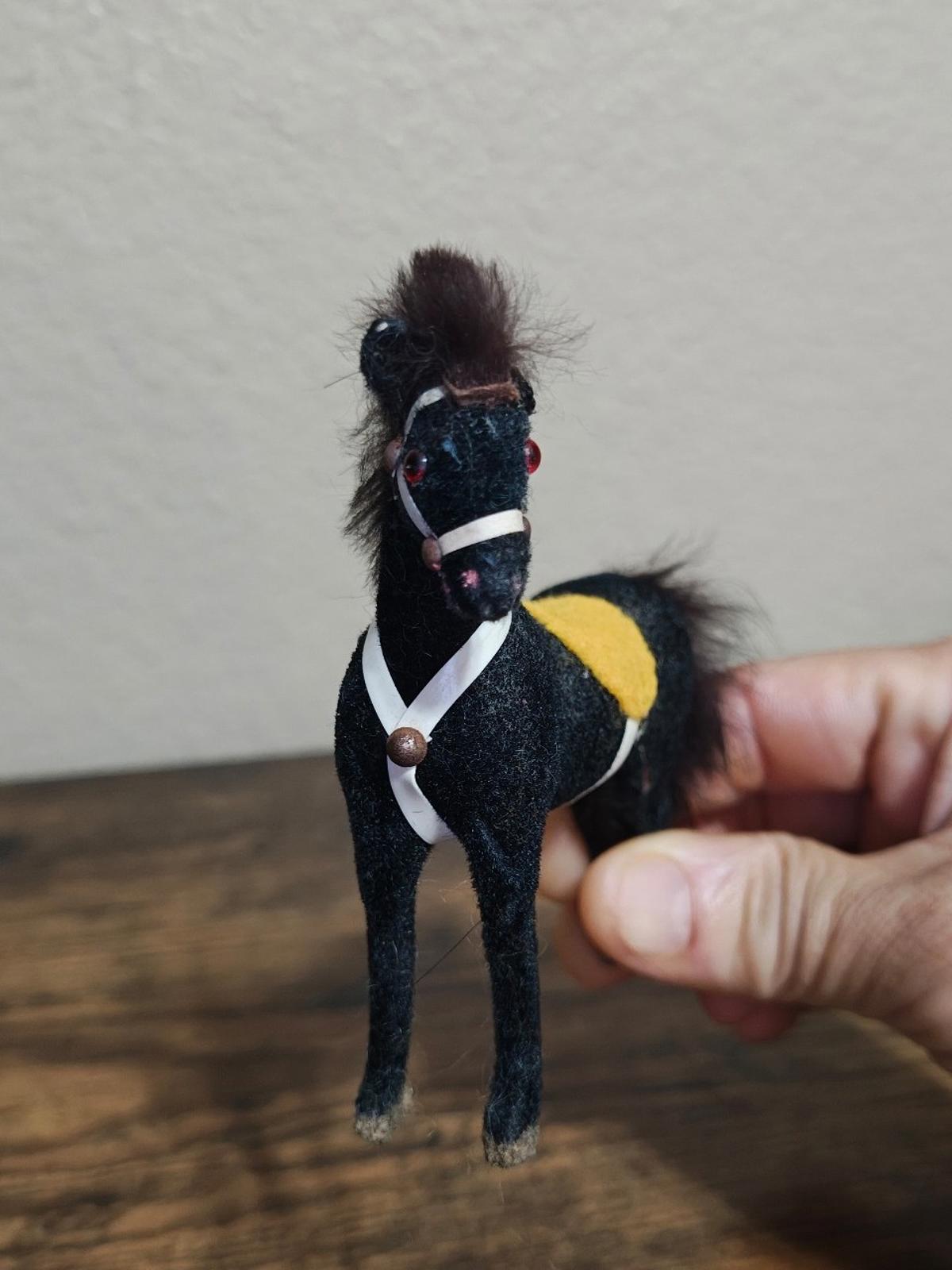 1950/60s Vintage Wagner Kunstlerschutz Flocked Handcrafted Toy Horse Figurine