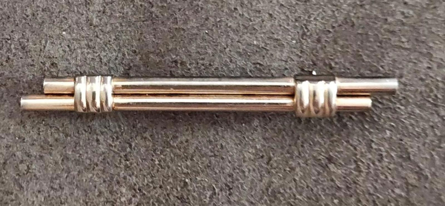 1940s/50s Double Scroll Bar Pin