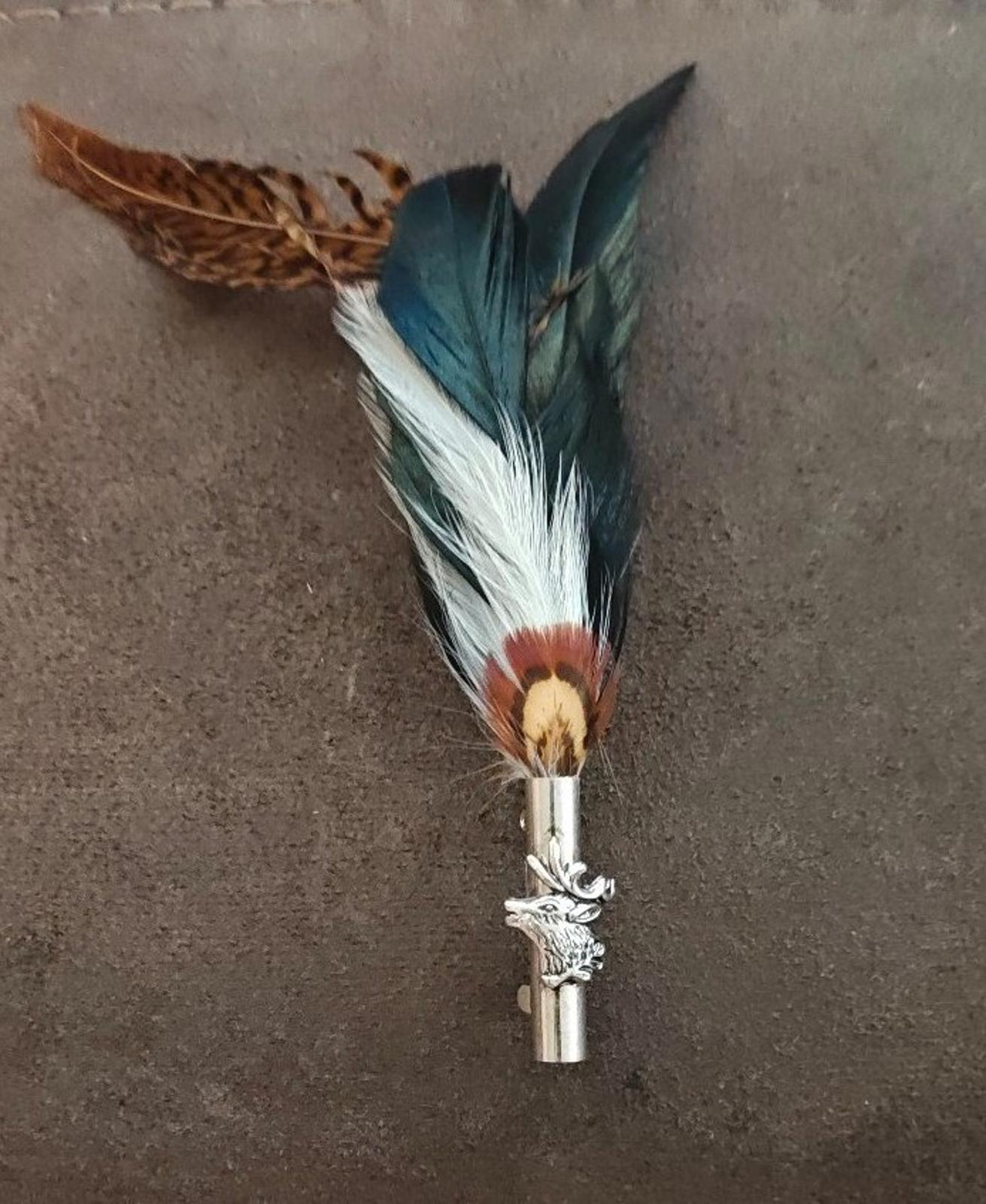 1960s Traditional Bavarian/Alpine Style Hunting Feather Hat Silver Tone Brooch