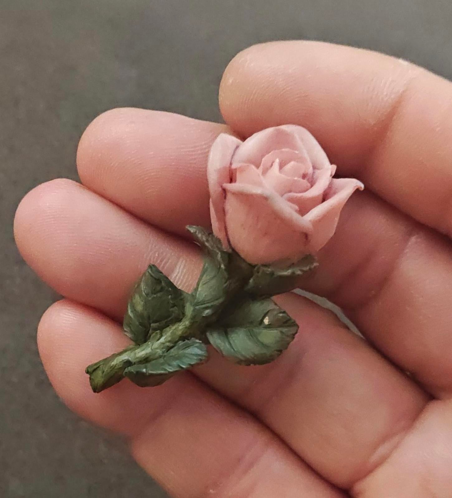 1980s Capodimonte Porcelain Pink Rose Brooch