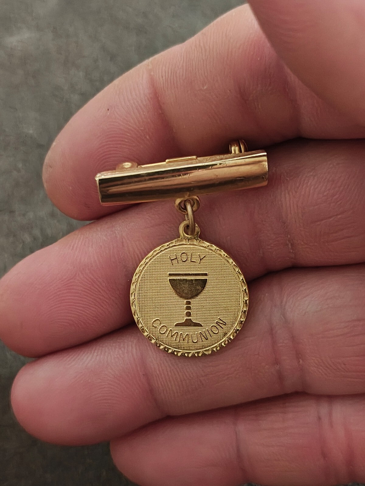 1960s/70s Gold Tone Catholic First Holy Communion Pin