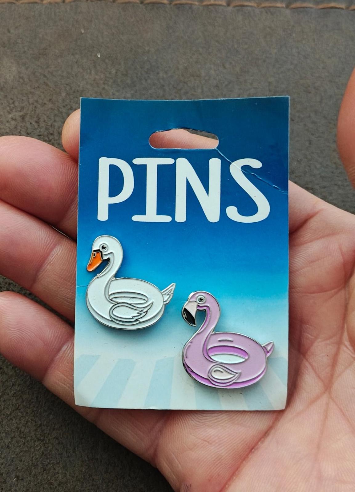 Colorful Set Of 1 White Swan Pin and 1 Pink Flamingo Silver Tone Pins New