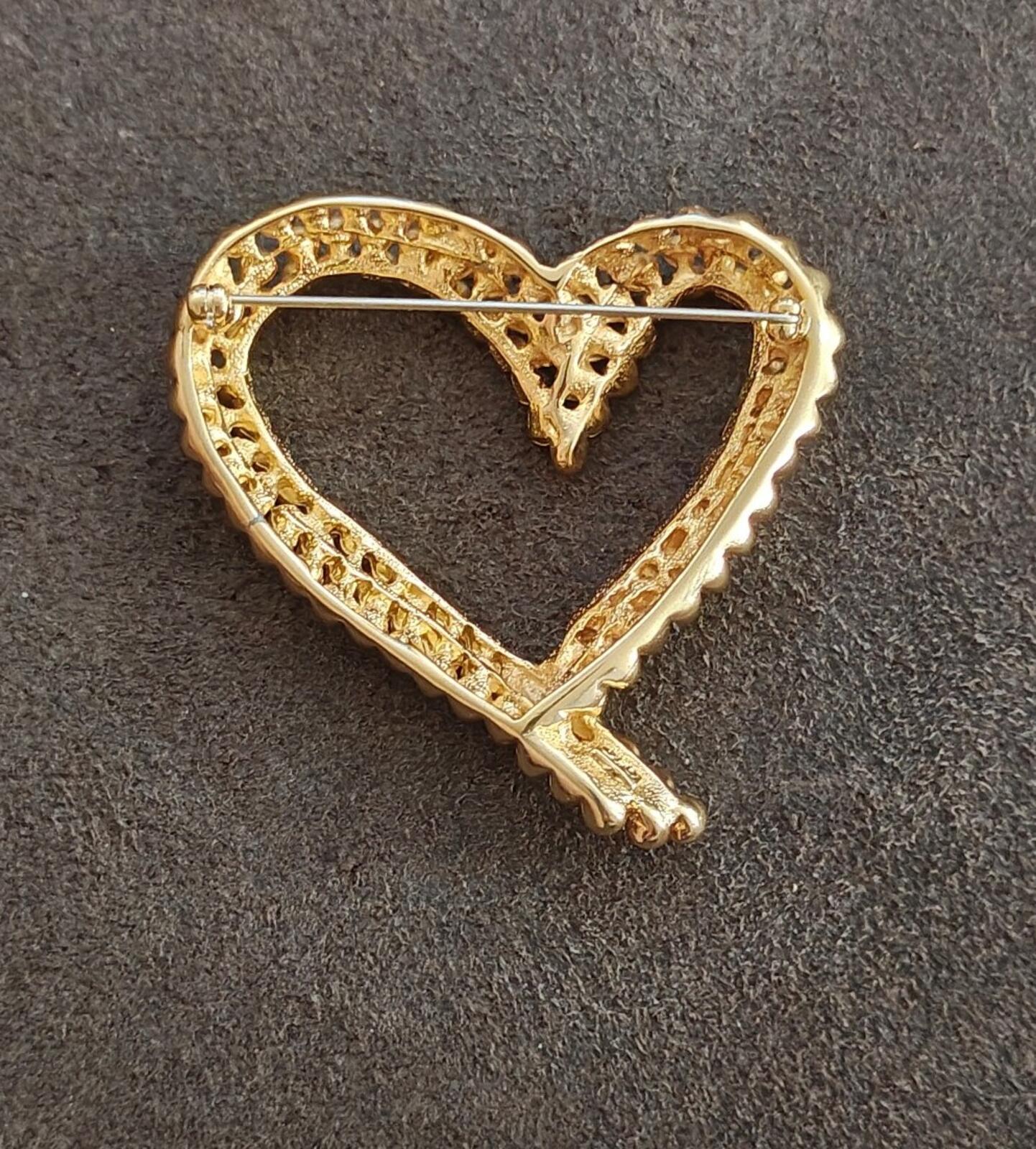 1980s Signed Fernando Originals Gold Tone Beaded Heart Brooch