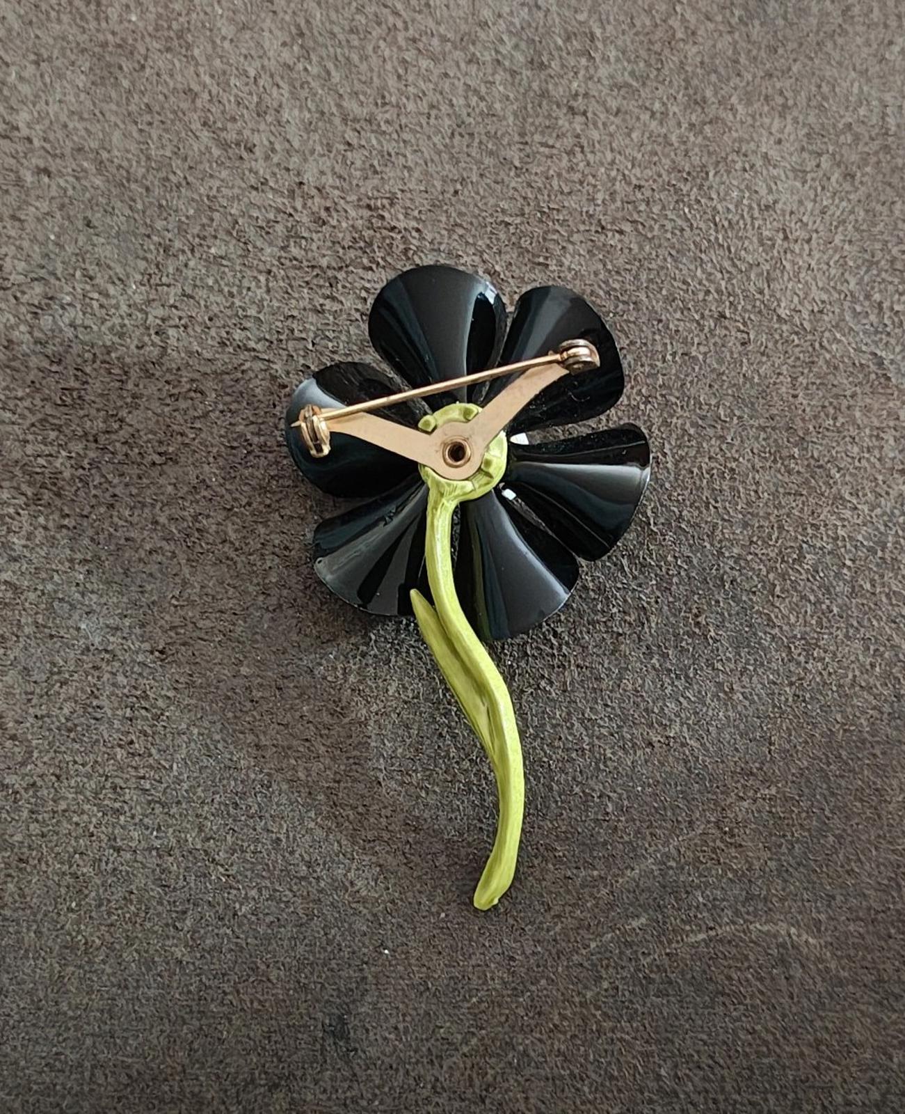 1980s Vintage Rare Flower Black and Green Enamel Metal Brooch Pin
