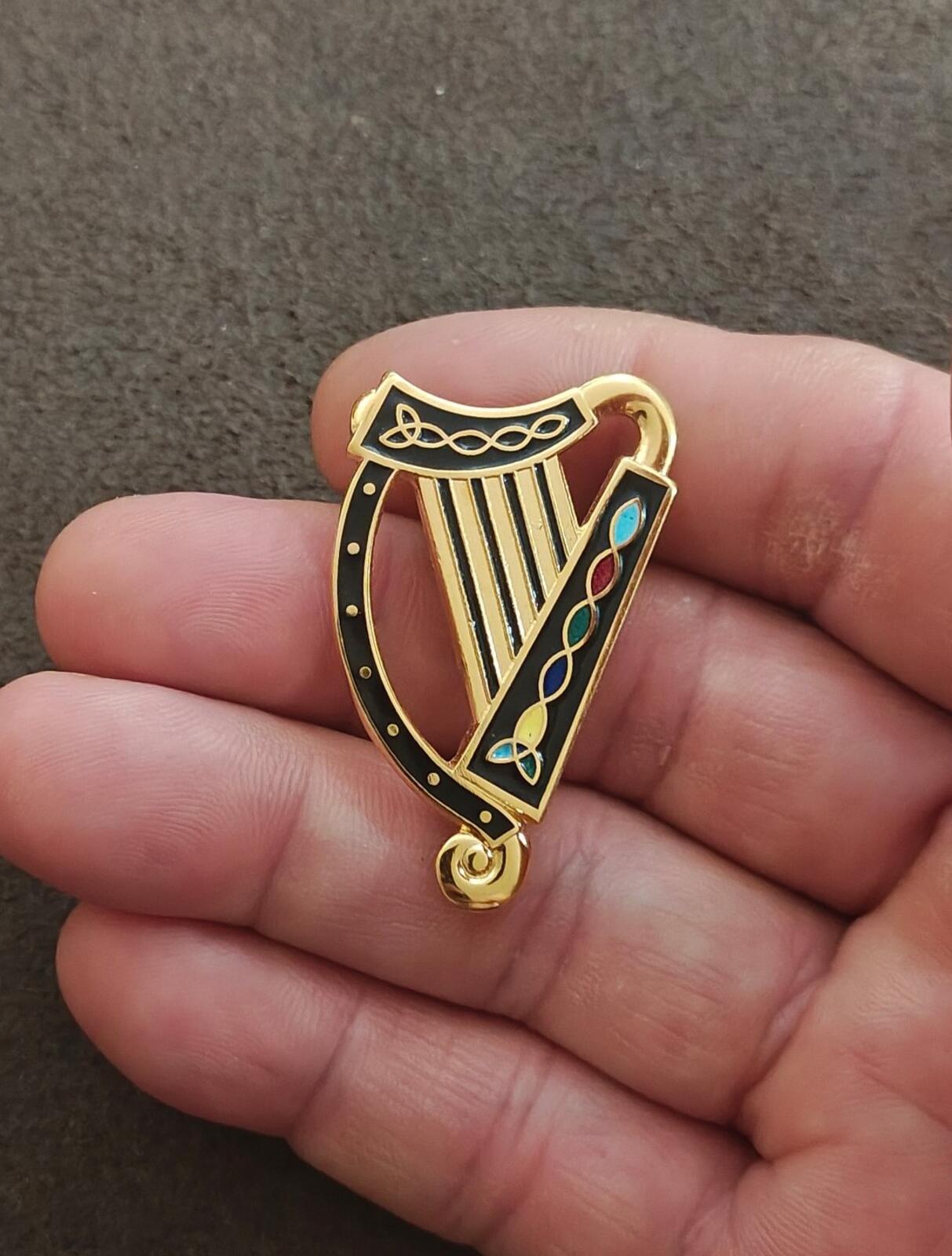 1980s Gold Tone With Black Enamel Irish Celtic Harp