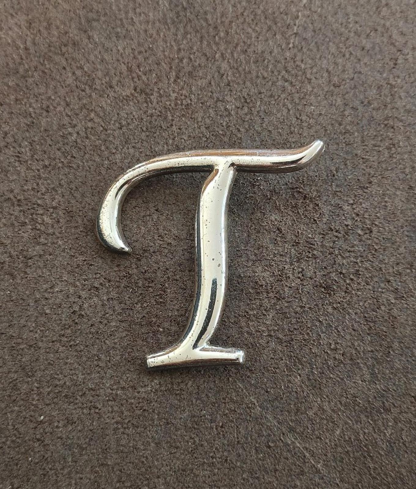 1980s Monogram Initial Letter T Silver Tone Pin/Brooch