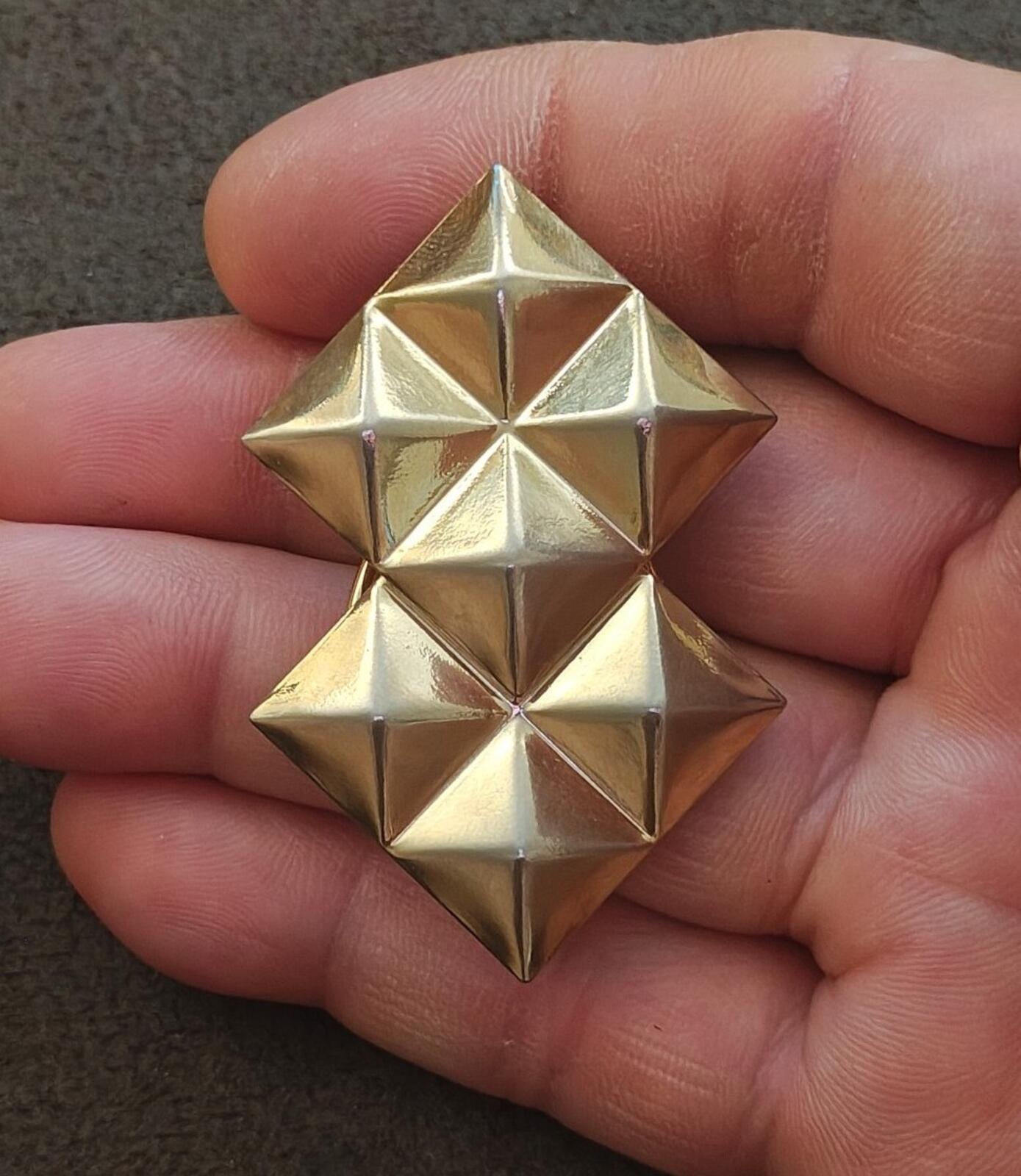 1950s Gold Tone Scarf Clip Featuring a Distinctive Geometric Pyramidic Design